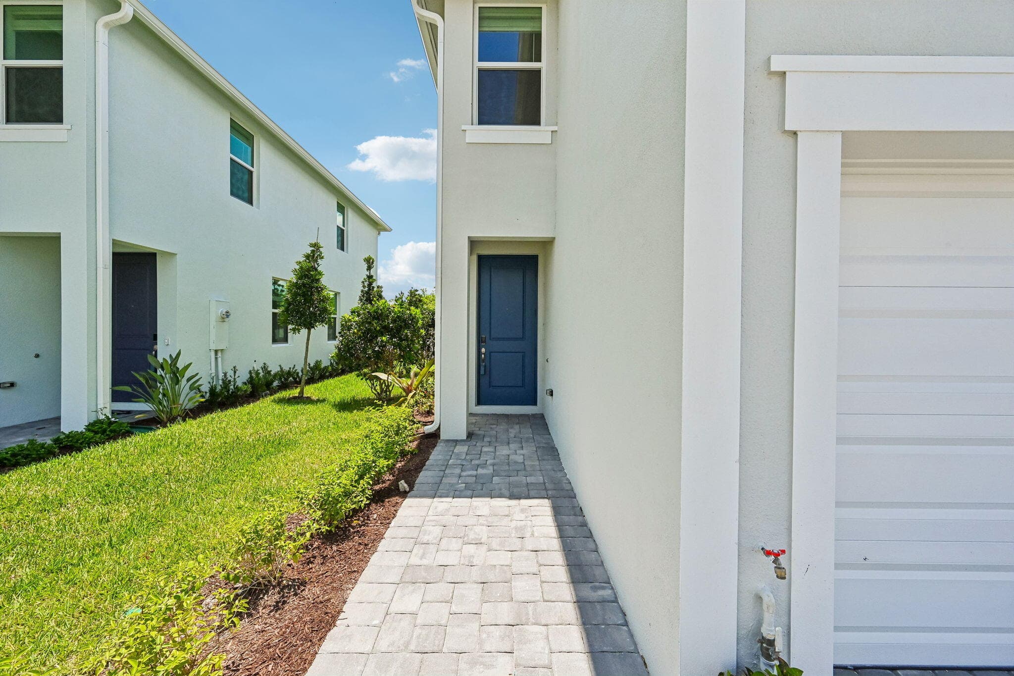 602 Salisbury Circle, Fort Pierce, FL 34982 — photo 3 of 29