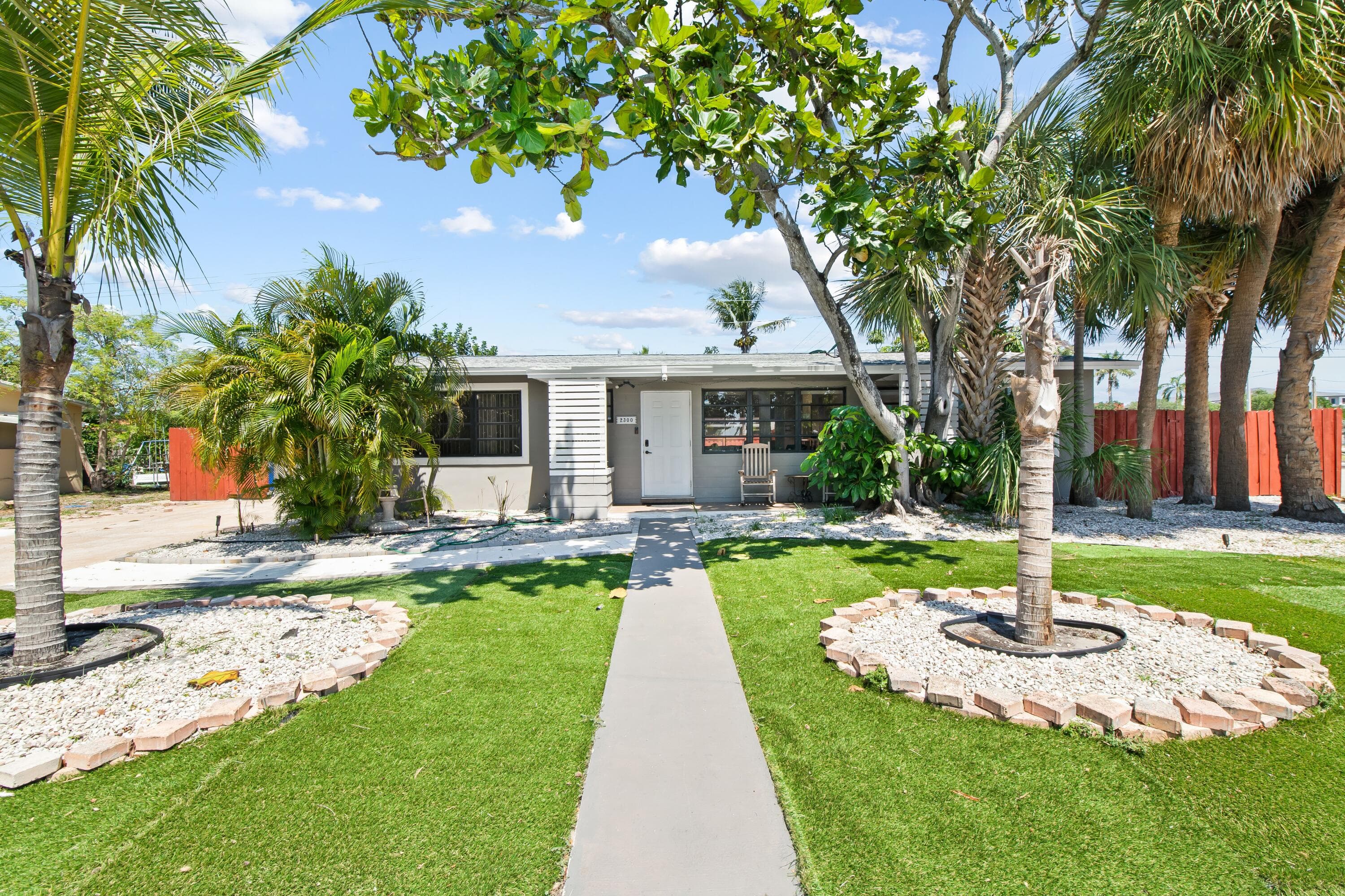 2300 NE 12th Avenue, Pompano Beach, FL 33064 — photo 1 of 26