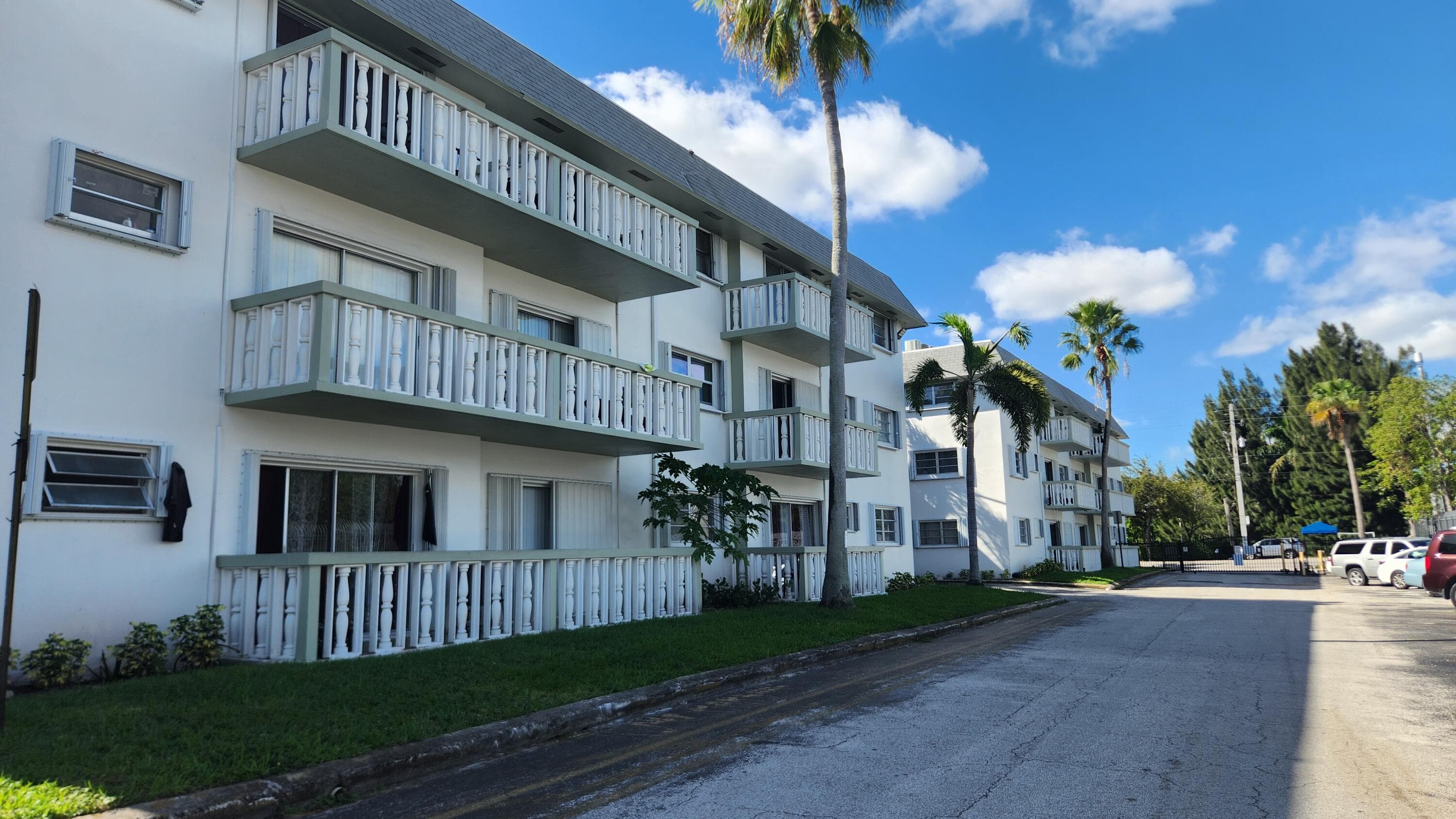 15221 NE 6th Avenue A210, Miami, FL 33162 — photo 18 of 19