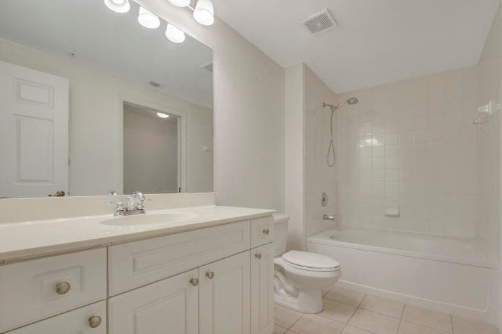2726 Anzio Court 107, Palm Beach Gardens, FL 33410 — photo 11 of 21