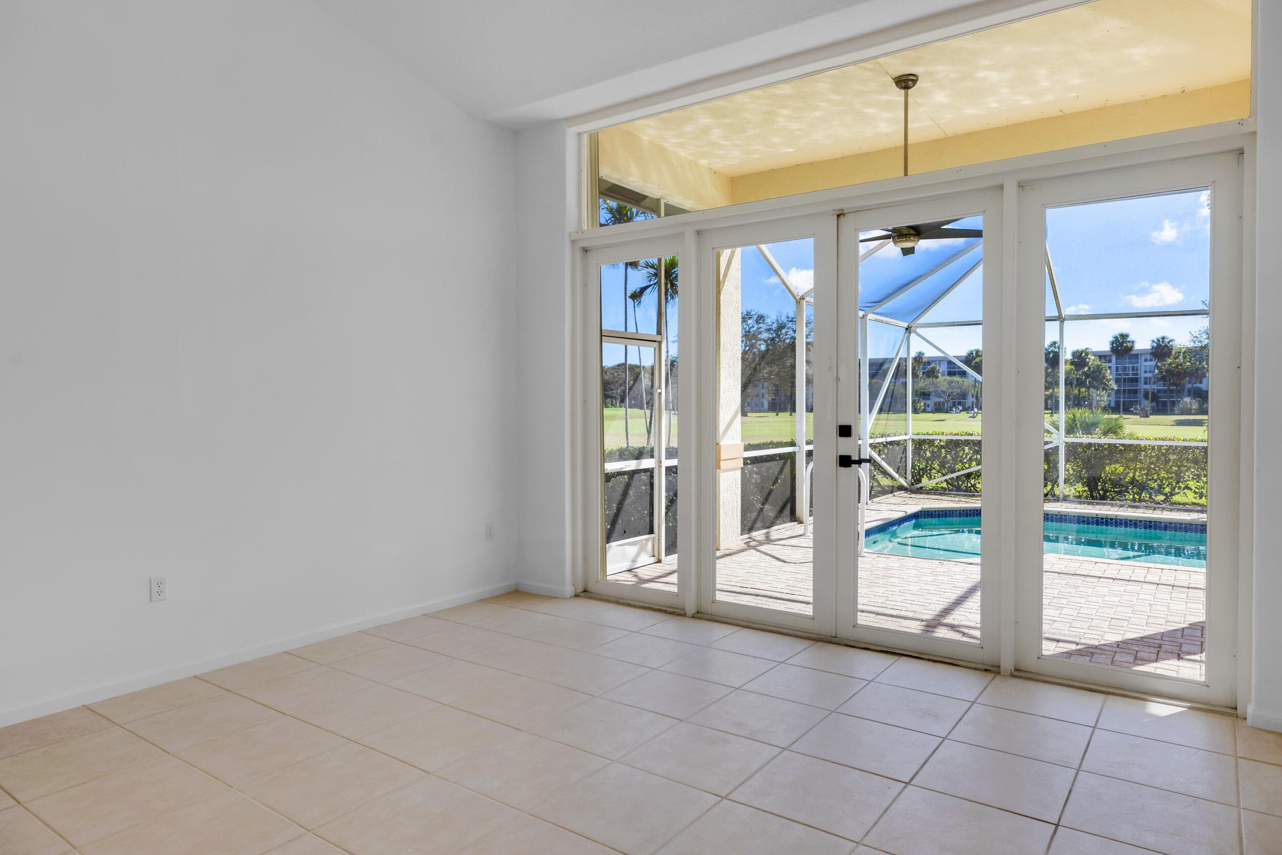 608 W Palm Aire Drive 608, Pompano Beach, FL 33069 — photo 7 of 14