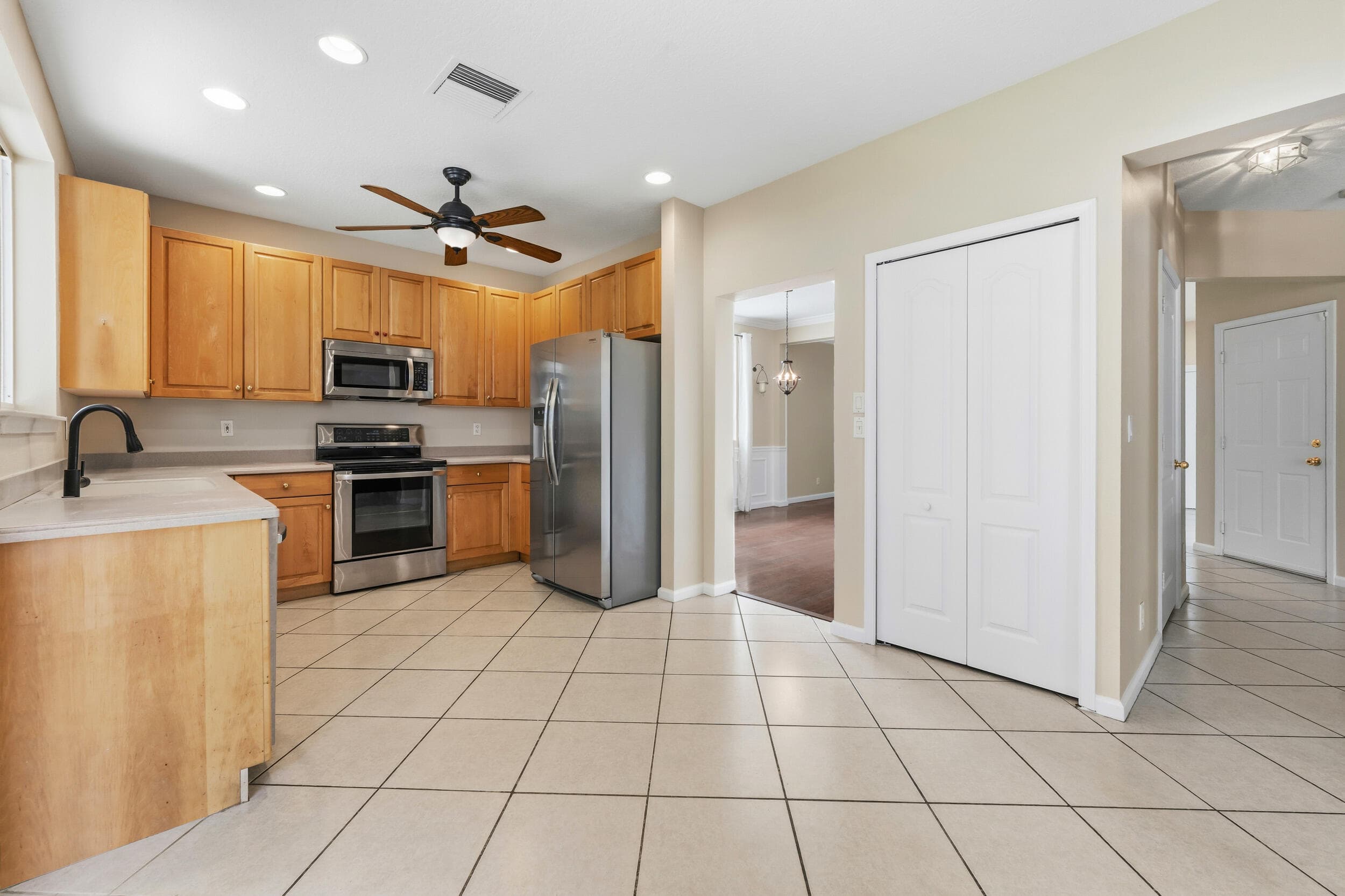 2903 SW Pond Way 2, Palm City, FL 34990 — photo 8 of 34