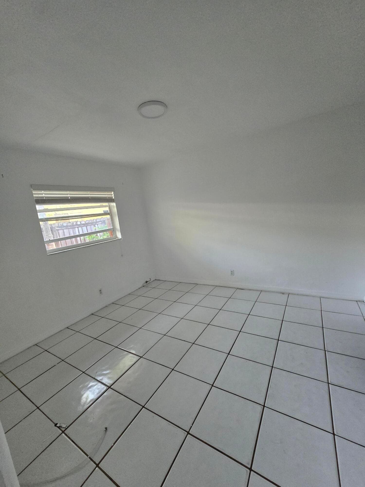 1448 Holly Heights Drive 3, Fort Lauderdale, FL 33304 — photo 7 of 9