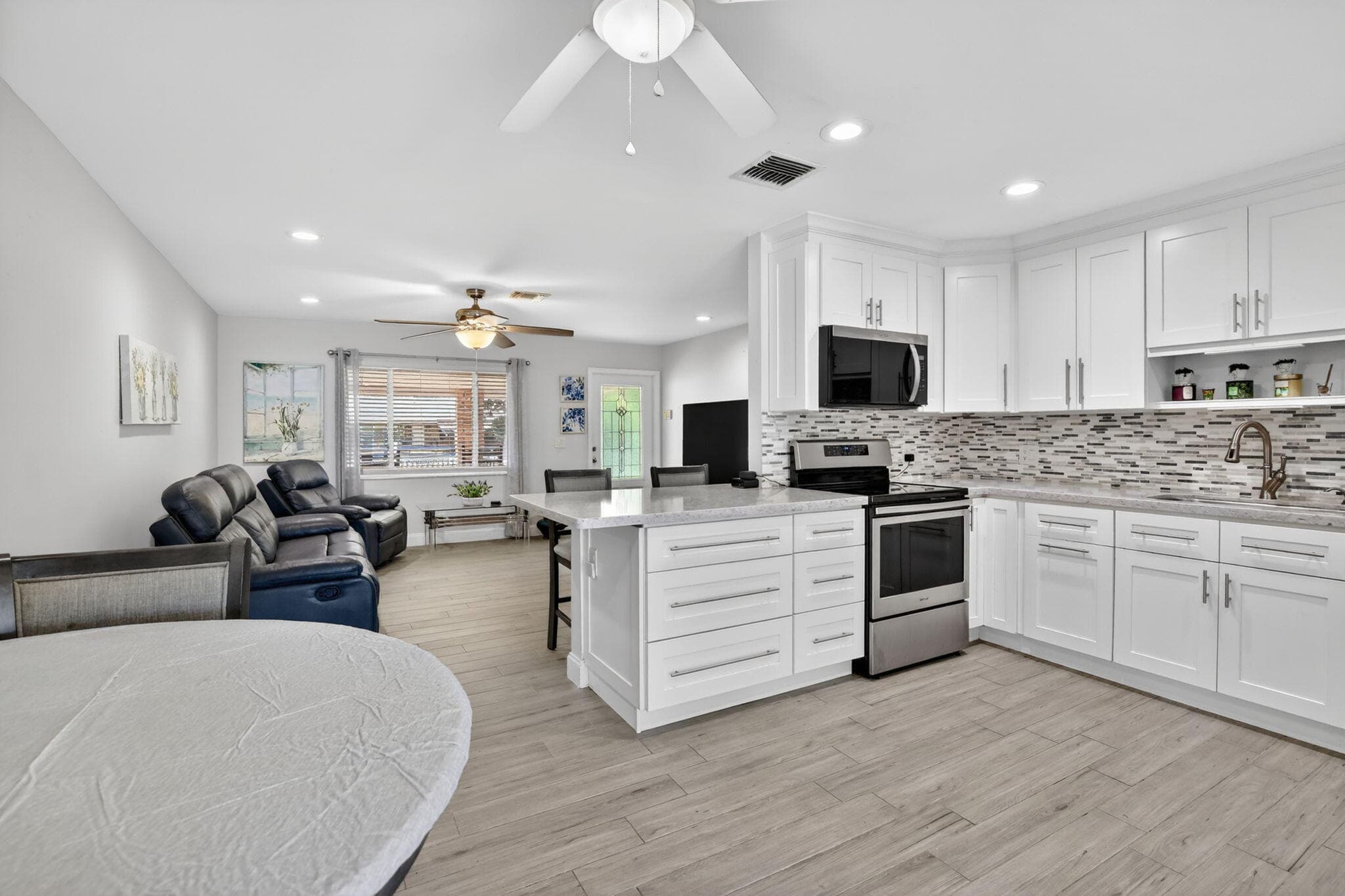 5491 SW 188th Avenue, Southwest Ranches, FL 33332 — photo 9 of 42