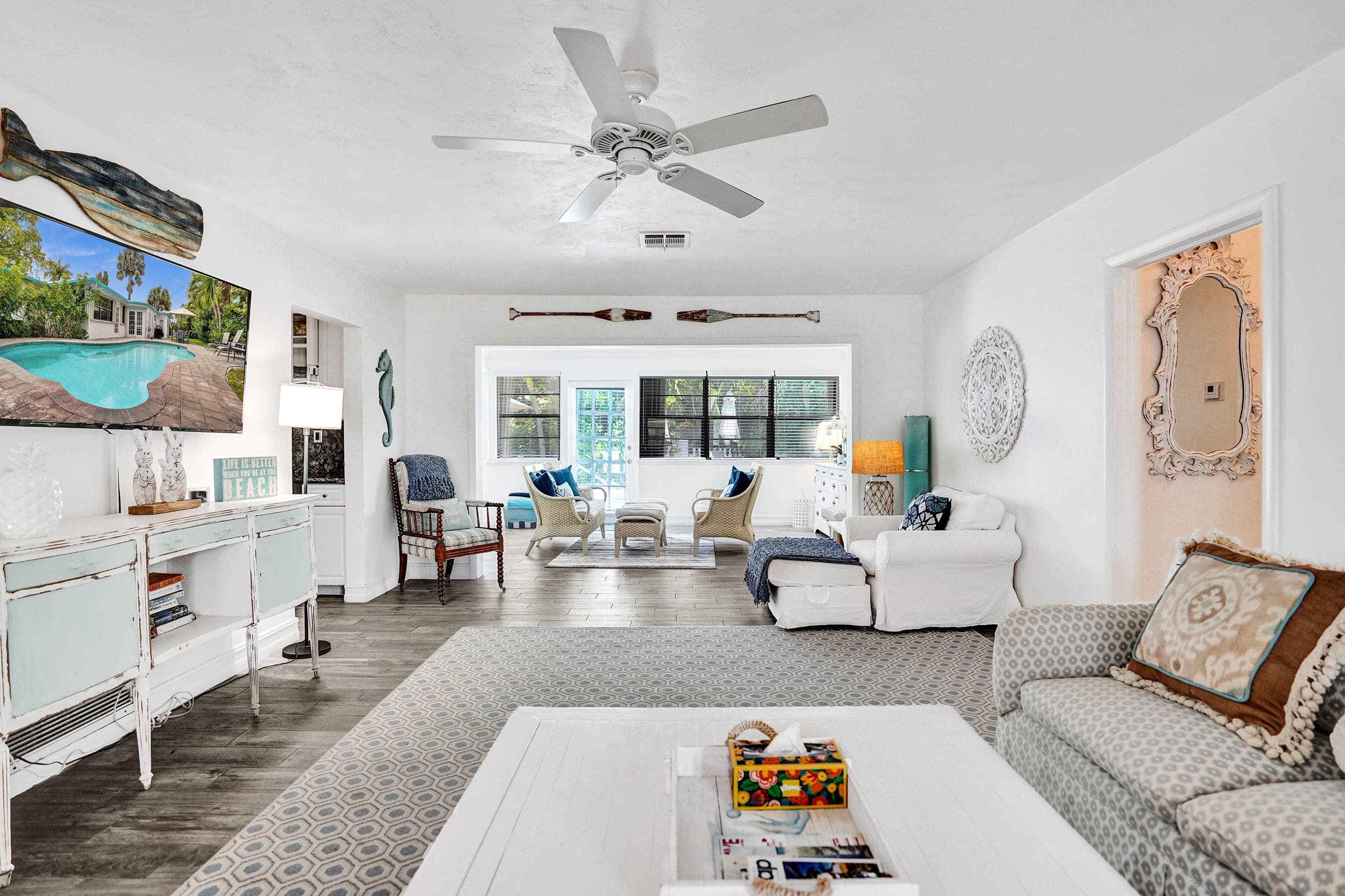 107 N Swinton Circle, Delray Beach, FL 33444 — photo 3 of 24