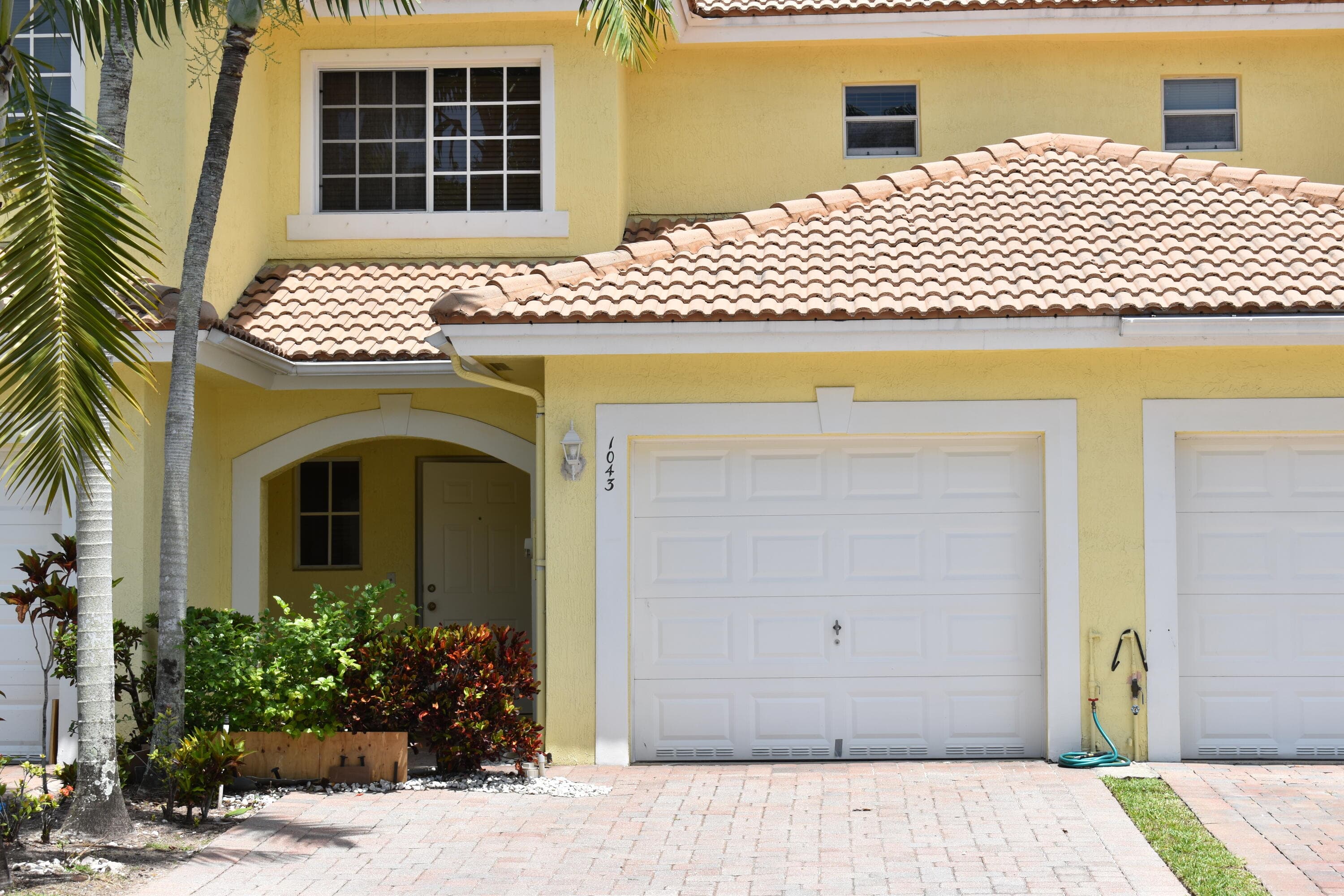 1043 Imperial Lake Road, Lake Belvedere Estates, FL 33413 — photo