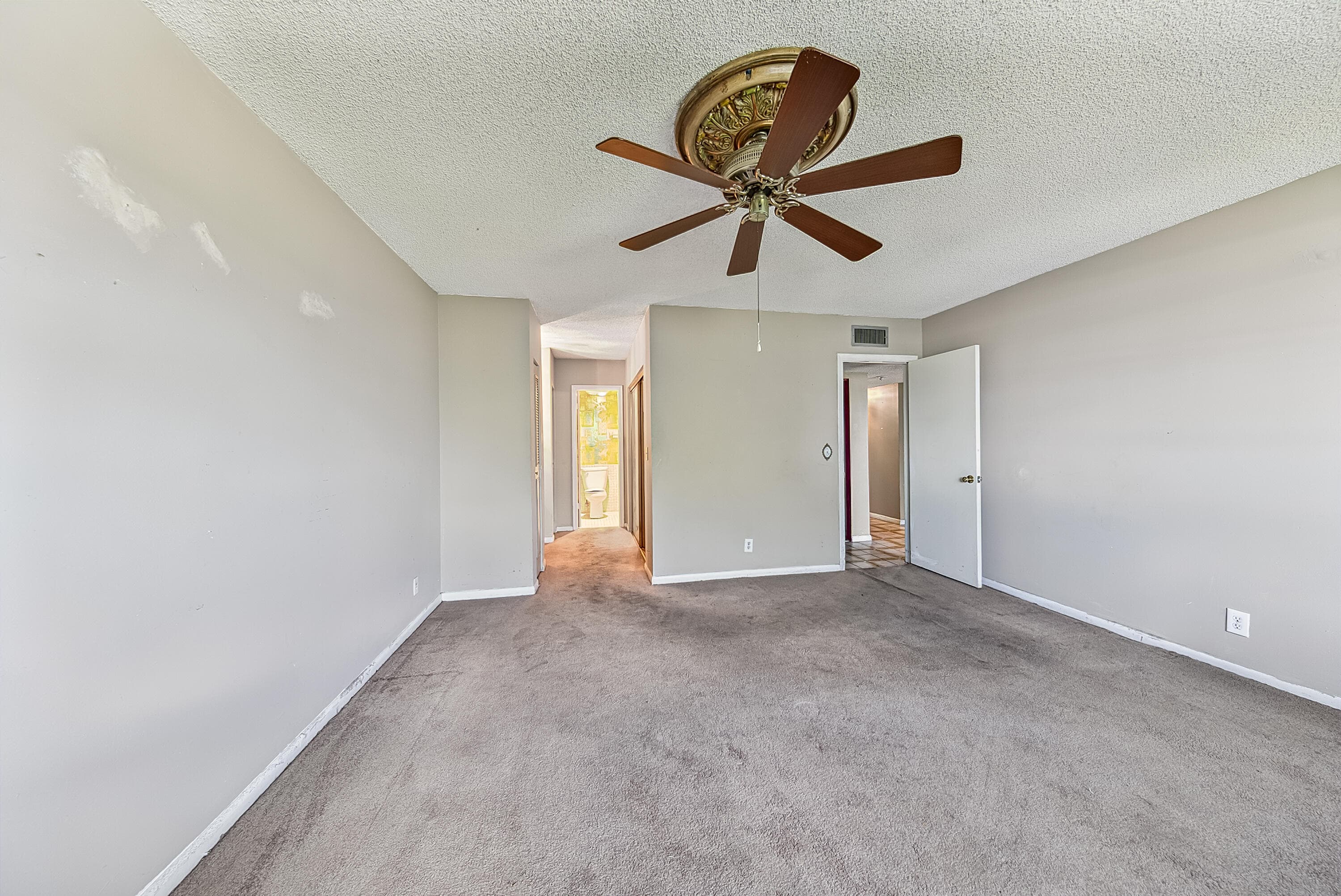 4770 NW 21st Street 412, Lauderhill, FL 33313 — photo 5 of 18