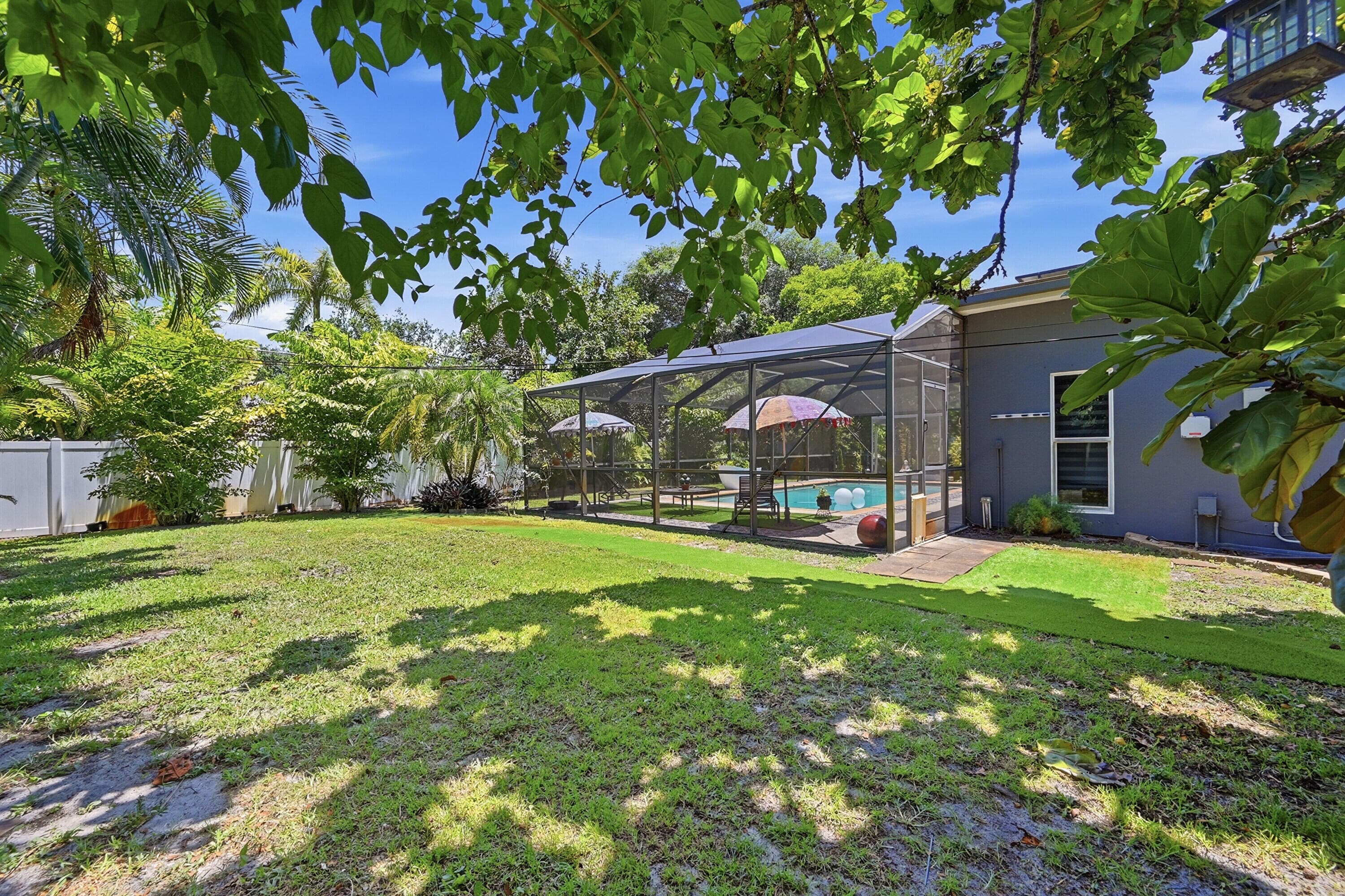 816 NW 66th Avenue, Plantation, FL 33317 — photo 32 of 36