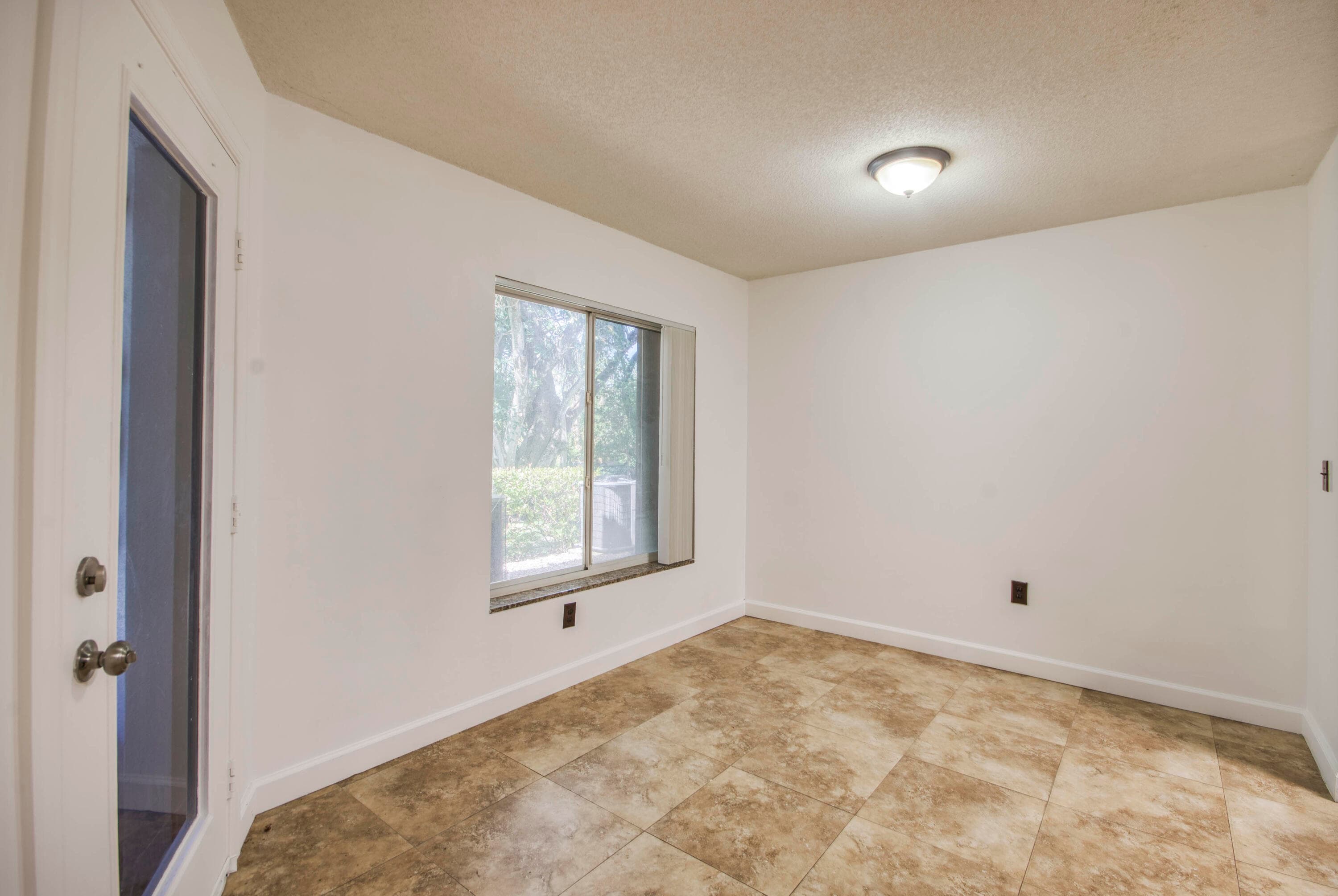 815 W Boynton Beach Boulevard 11-103, Boynton Beach, FL 33426 — photo 3 of 19