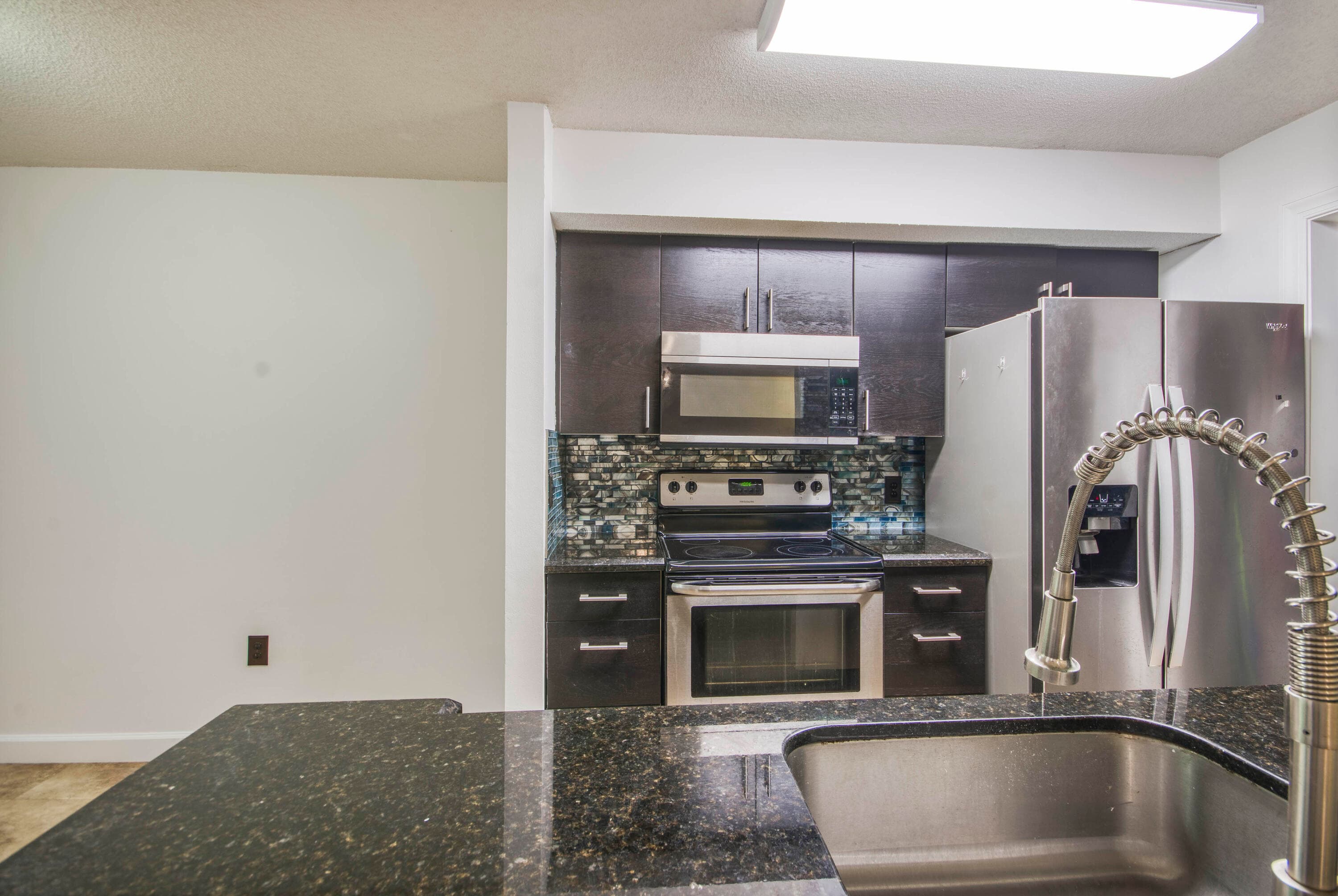 815 W Boynton Beach Boulevard 11-103, Boynton Beach, FL 33426 — photo 7 of 19