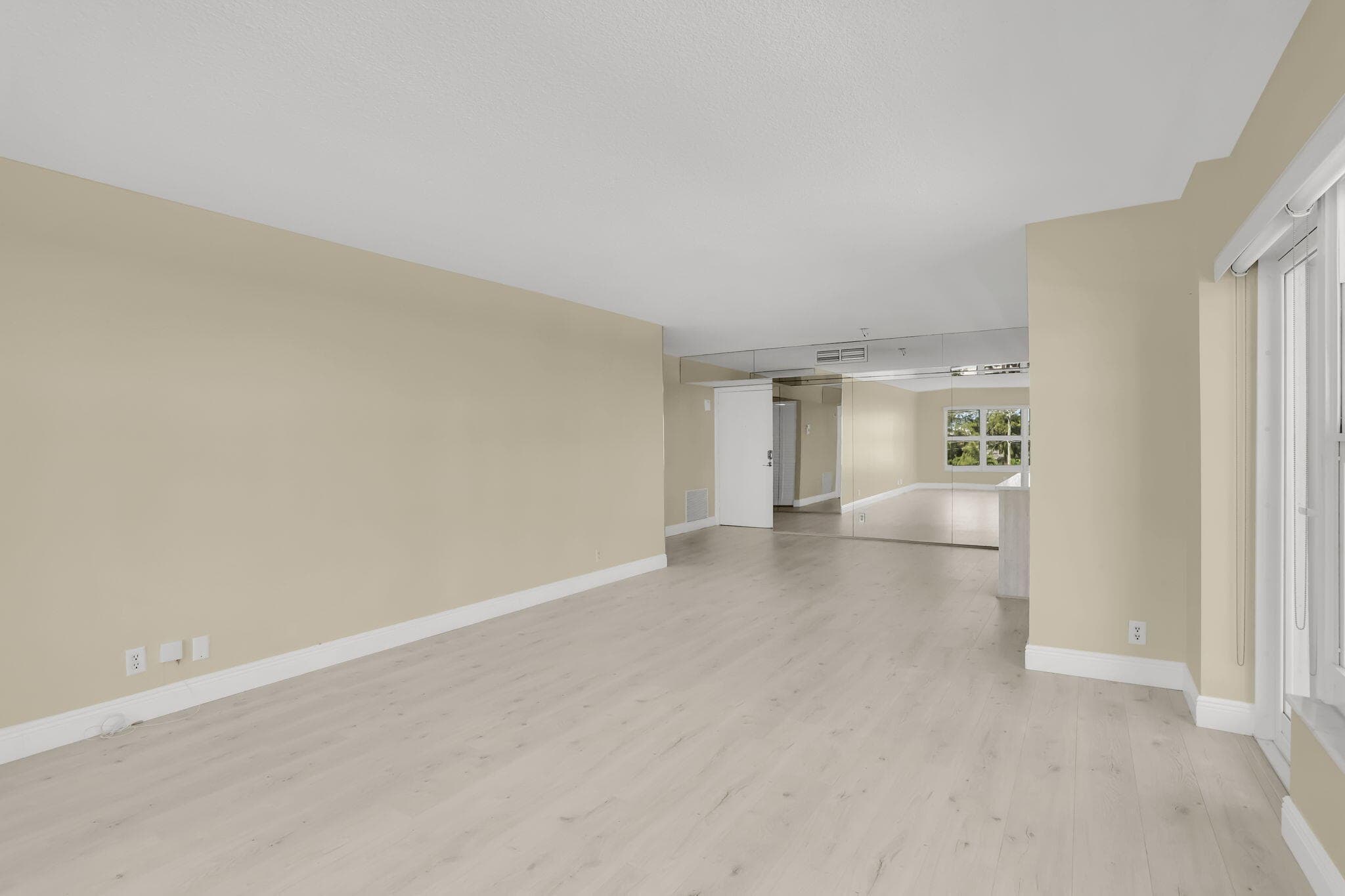 405 N Ocean Boulevard 329, Pompano Beach, FL 33062 — photo 17 of 61