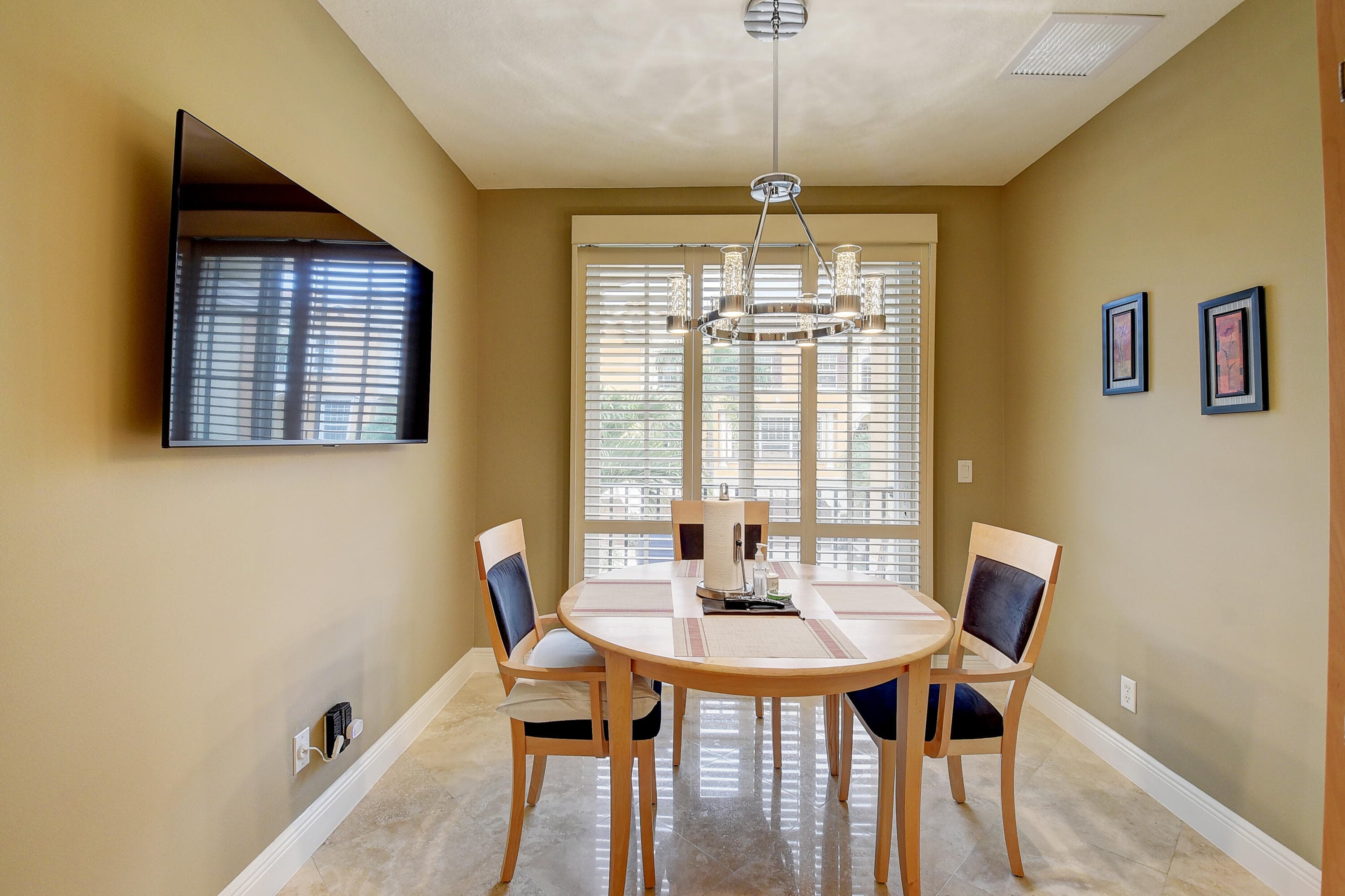 5645 NE Trieste Way, Boca Raton, FL 33487 — photo 16 of 36