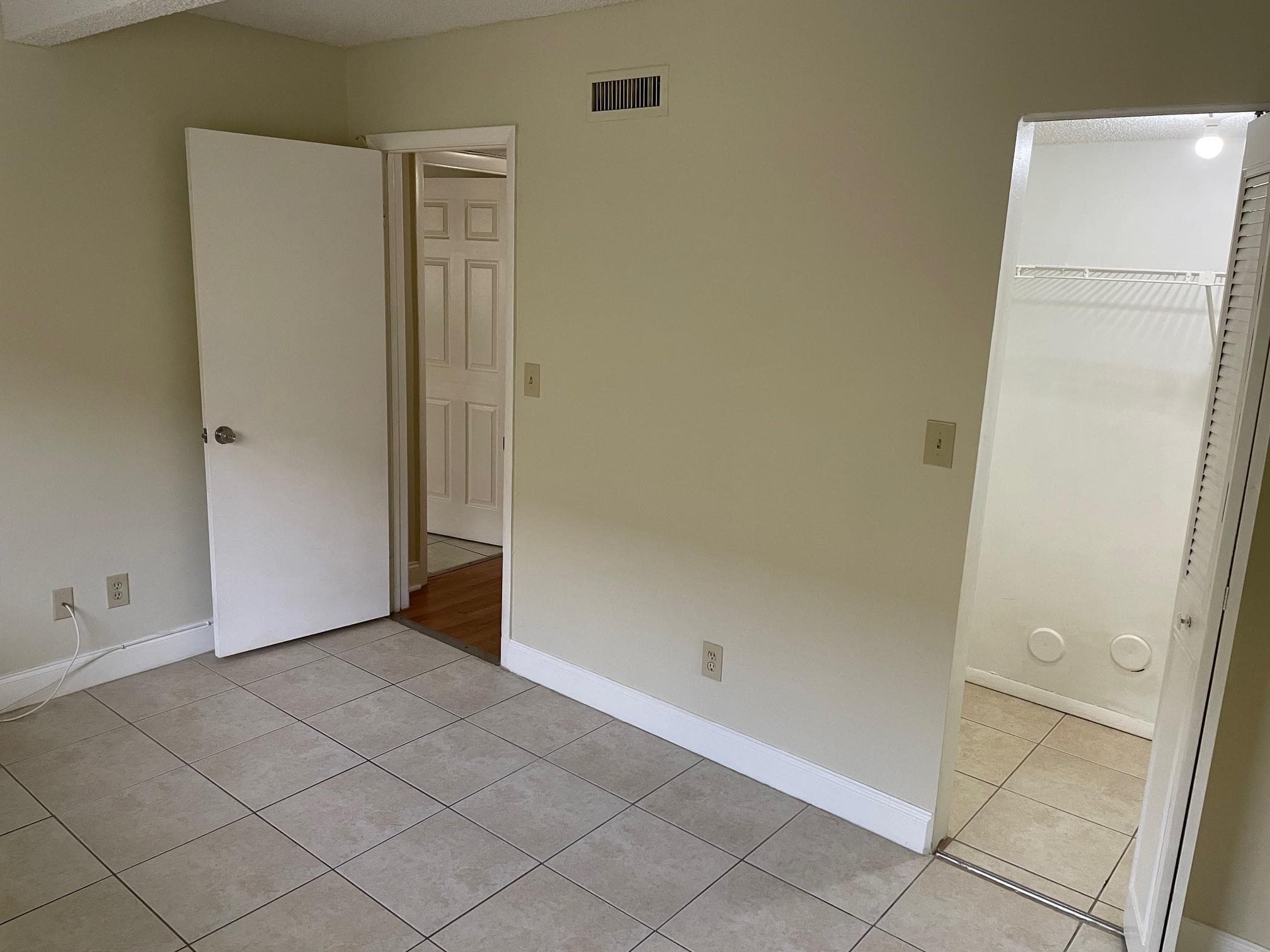 1245 S Flagler Avenue S 303, Pompano Beach, FL 33060 — photo 11 of 15