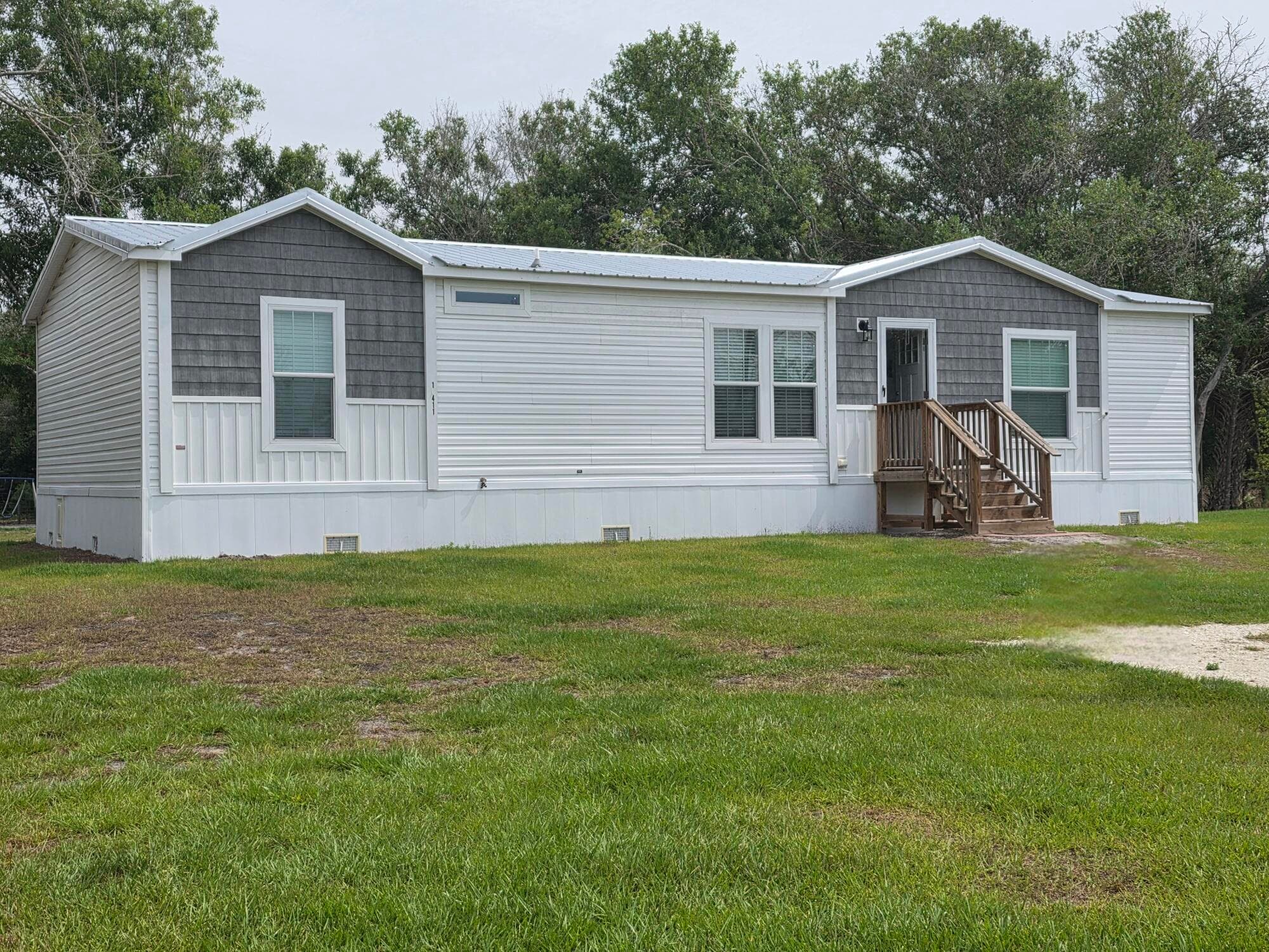 19411 NW 258th Street, Okeechobee, FL 34972 — photo 13 of 44