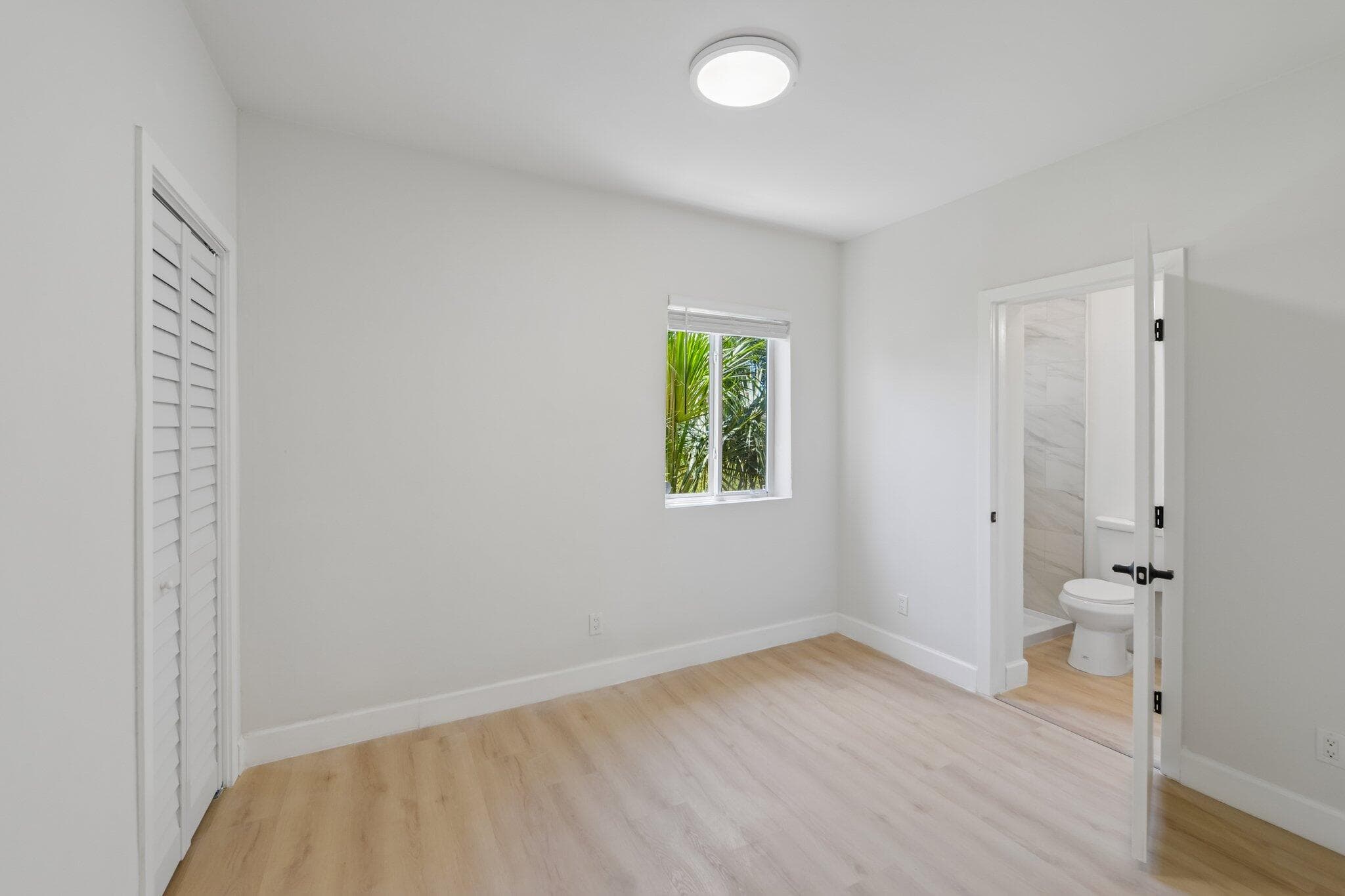 2943 NW 13th Street, Fort Lauderdale, FL 33311 — photo 13 of 31