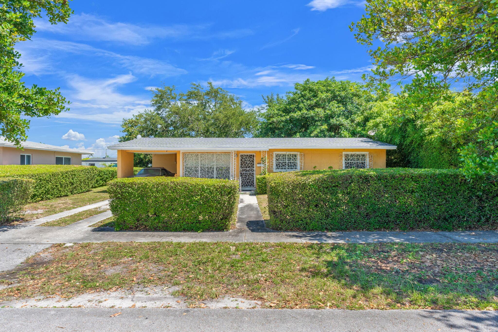 1261 NW 172nd Street, Miami Gardens, FL 33169 — photo 2 of 23