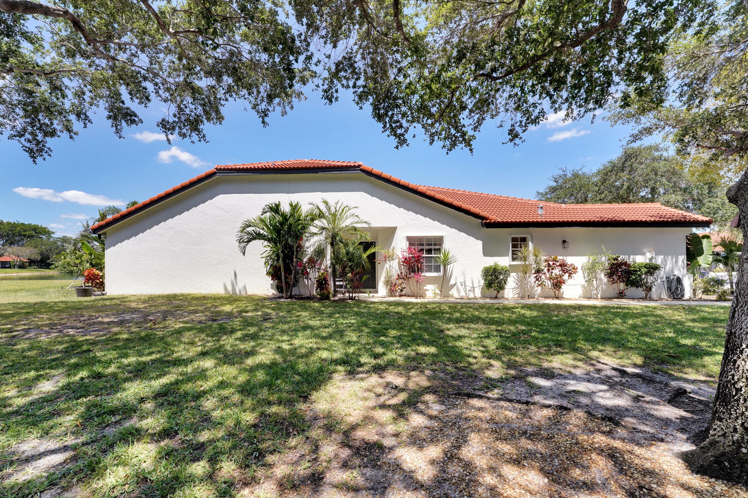 18475 Vía Di Sorrento, Boca Raton, FL 33496 — photo 9 of 63