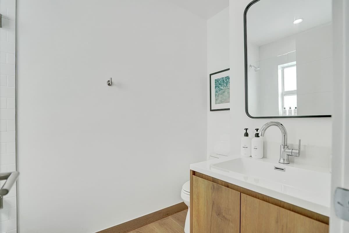 1043 N Victoria Park Road 1-2, Fort Lauderdale, FL 33304 — photo 2 of 29