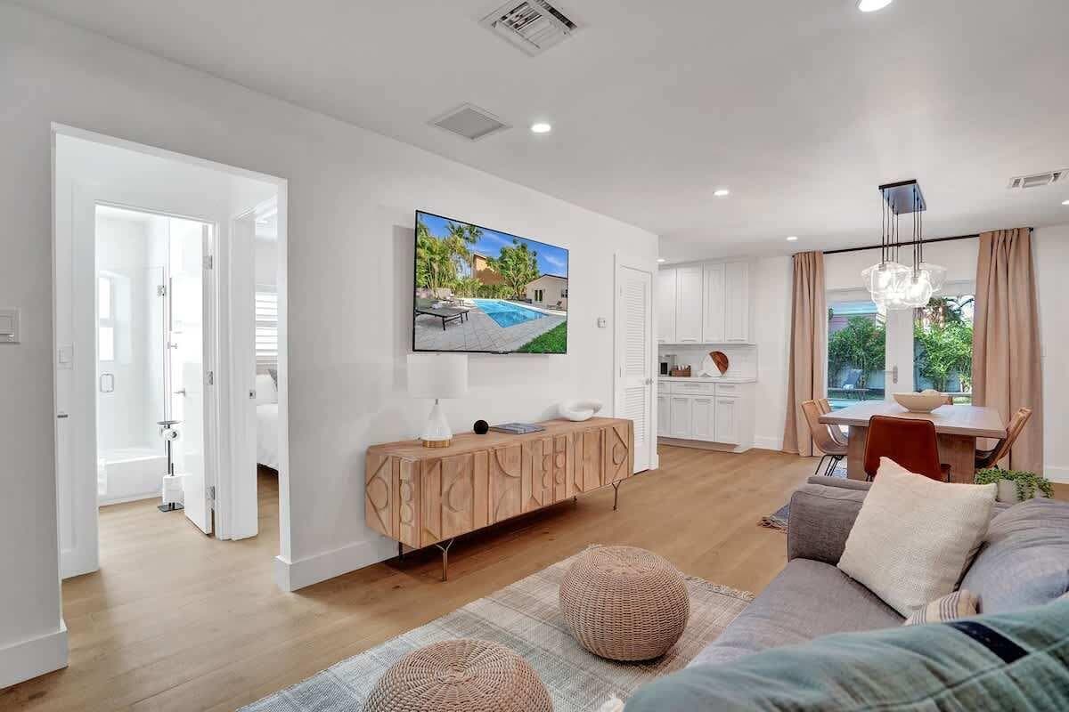 1043 N Victoria Park Road 1-2, Fort Lauderdale, FL 33304 — photo 18 of 29
