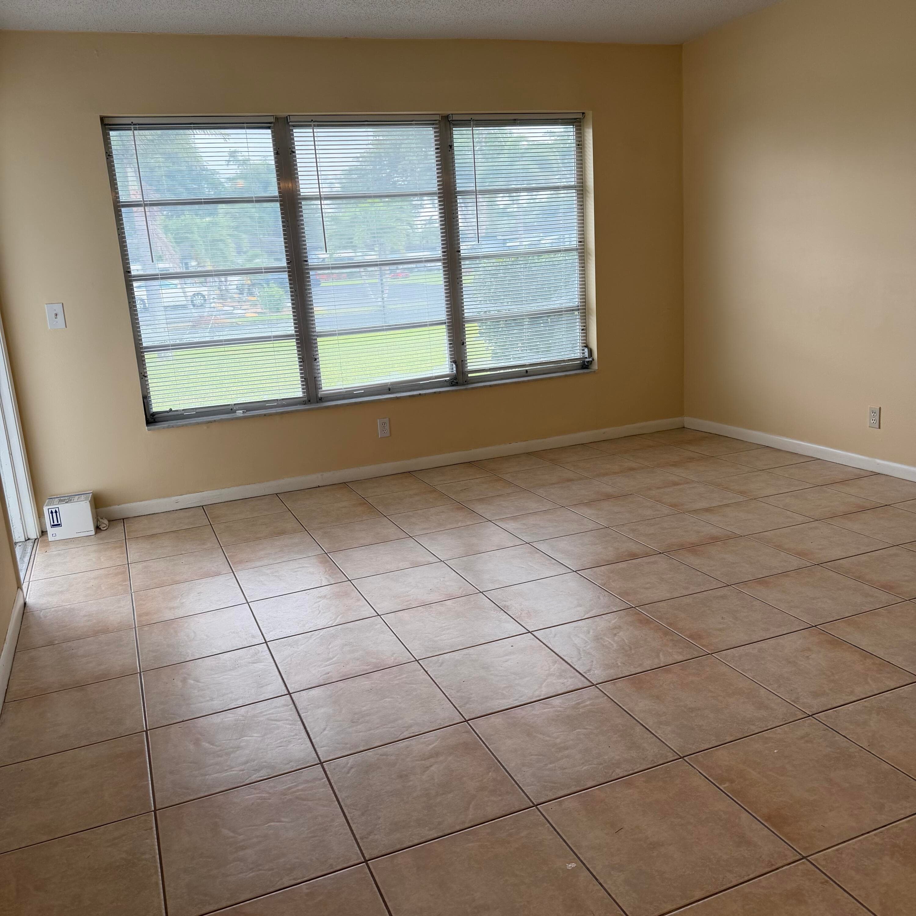 707 High Point Boulevard N Unit C, Delray Beach, FL 33445 — photo 2 of 20