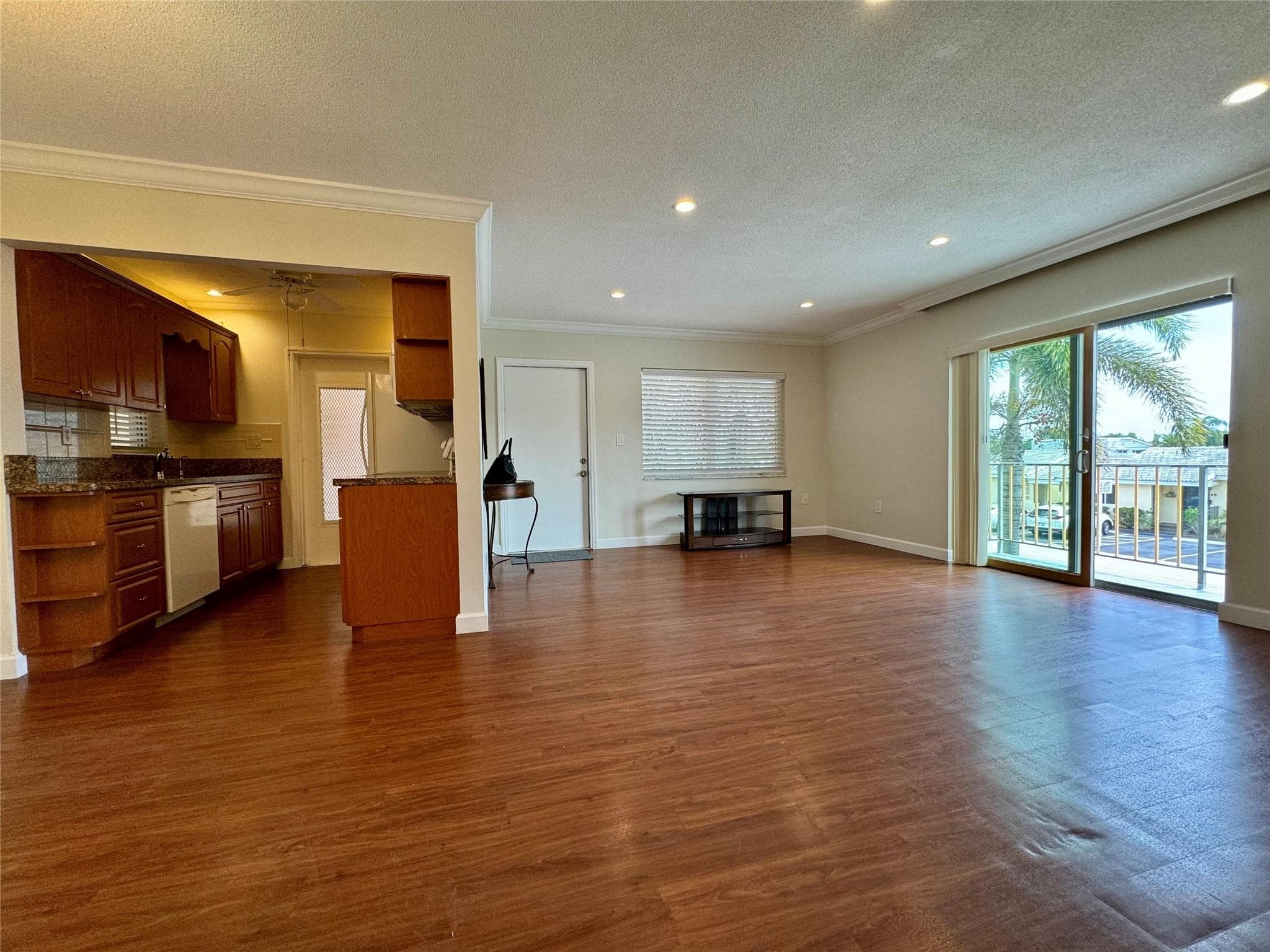 1747 Rodman Street 210, Hollywood, FL 33020 — photo 7 of 8