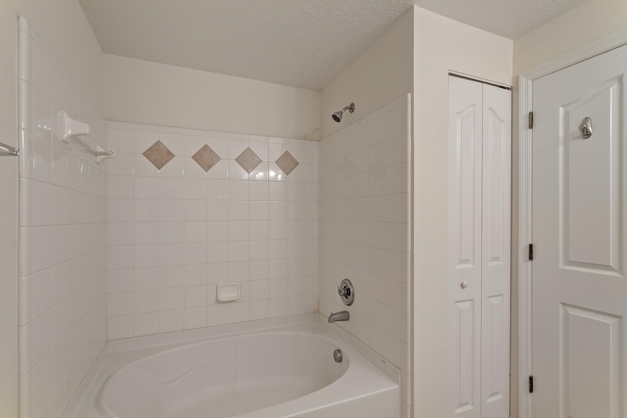 9303 W Myrtlewood Cir Circle W, Palm Beach Gardens, FL 33418 — photo 10 of 45