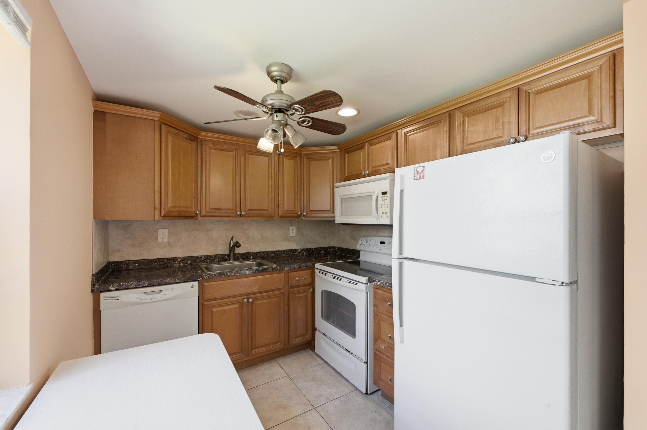 729 Normandy P, Delray Beach, FL 33484 — photo 11 of 36