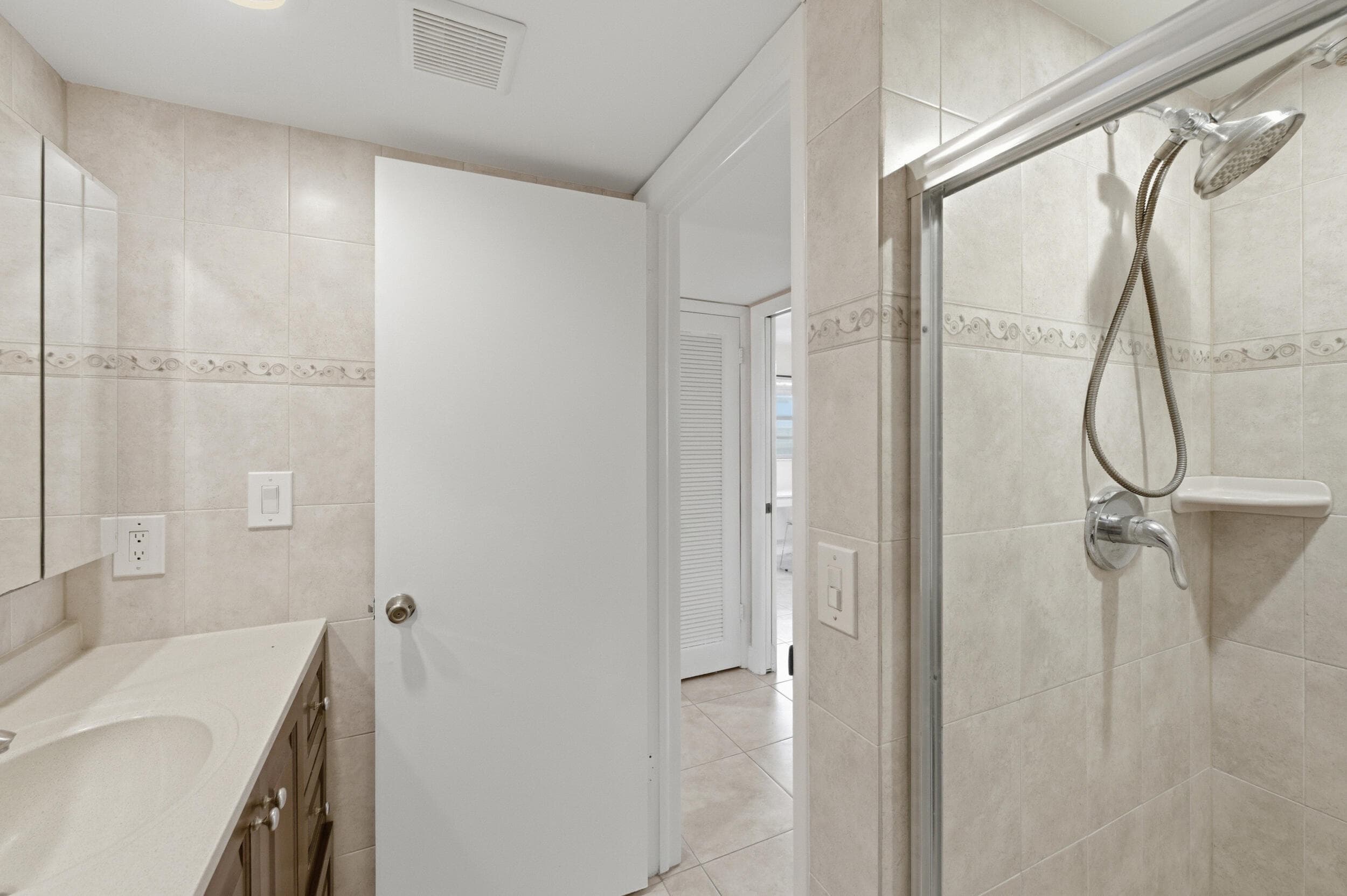 729 Normandy P, Delray Beach, FL 33484 — photo 23 of 36