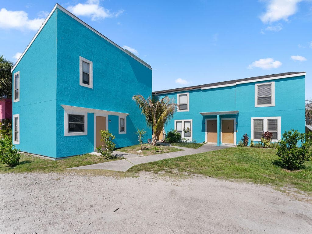 642 & 646 Eldorado Street, Fort Pierce, FL — photo 3 of 27