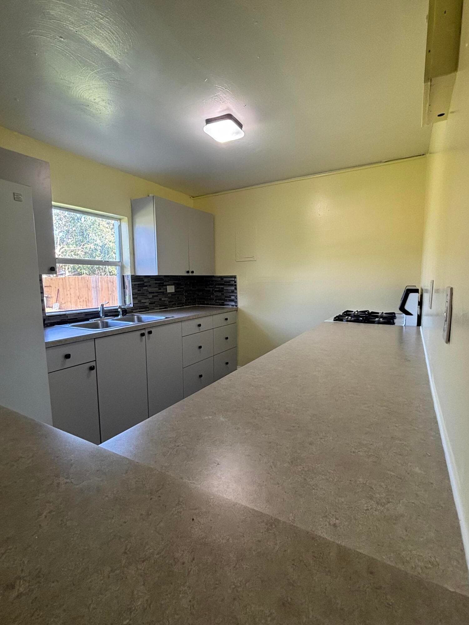 328 Urquhart Street, Lake Worth Beach, FL 33461 — photo 8 of 33
