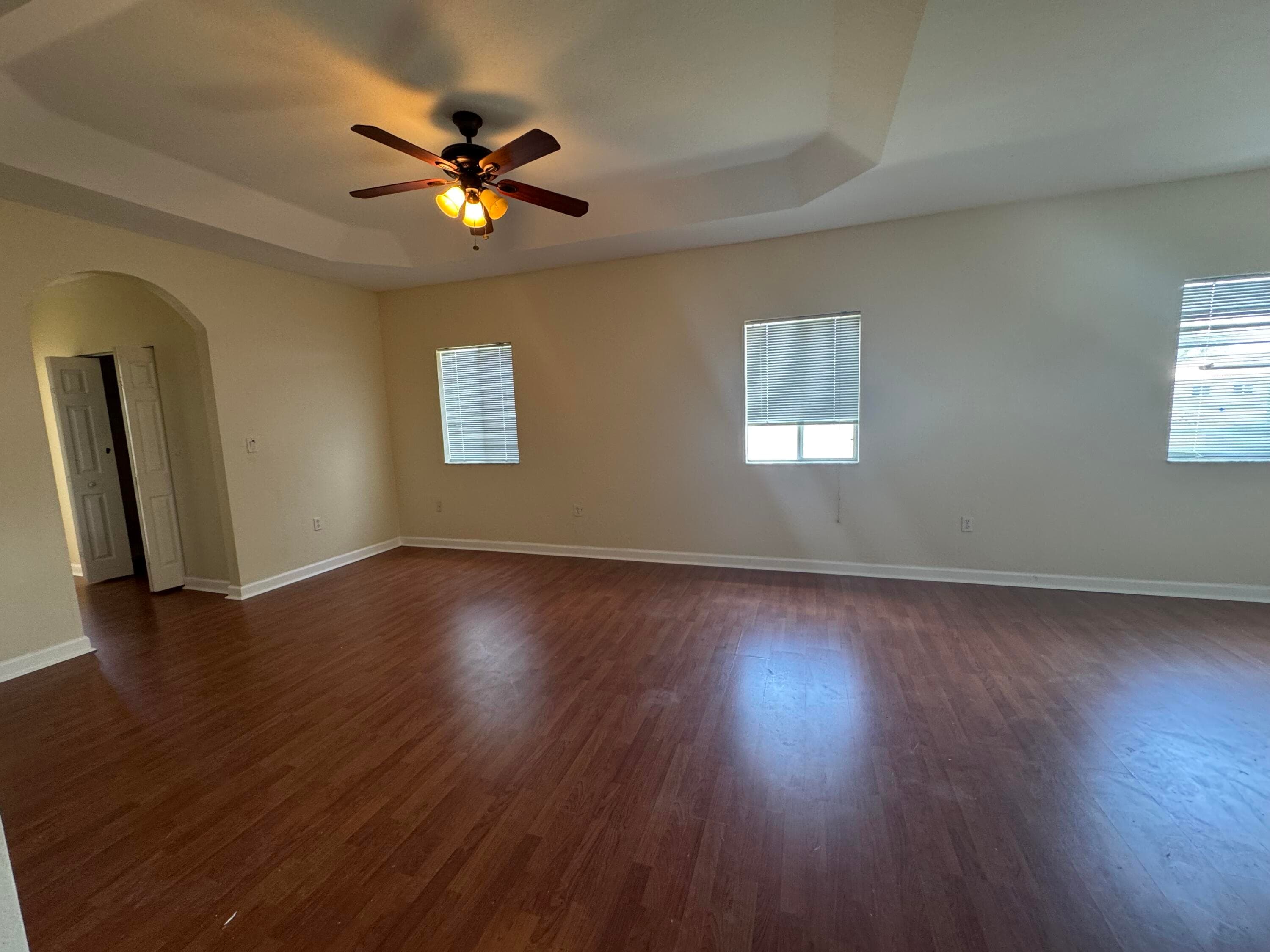 9508 SW 221st Lane, Cutler Bay, FL 33190 — photo 6 of 8