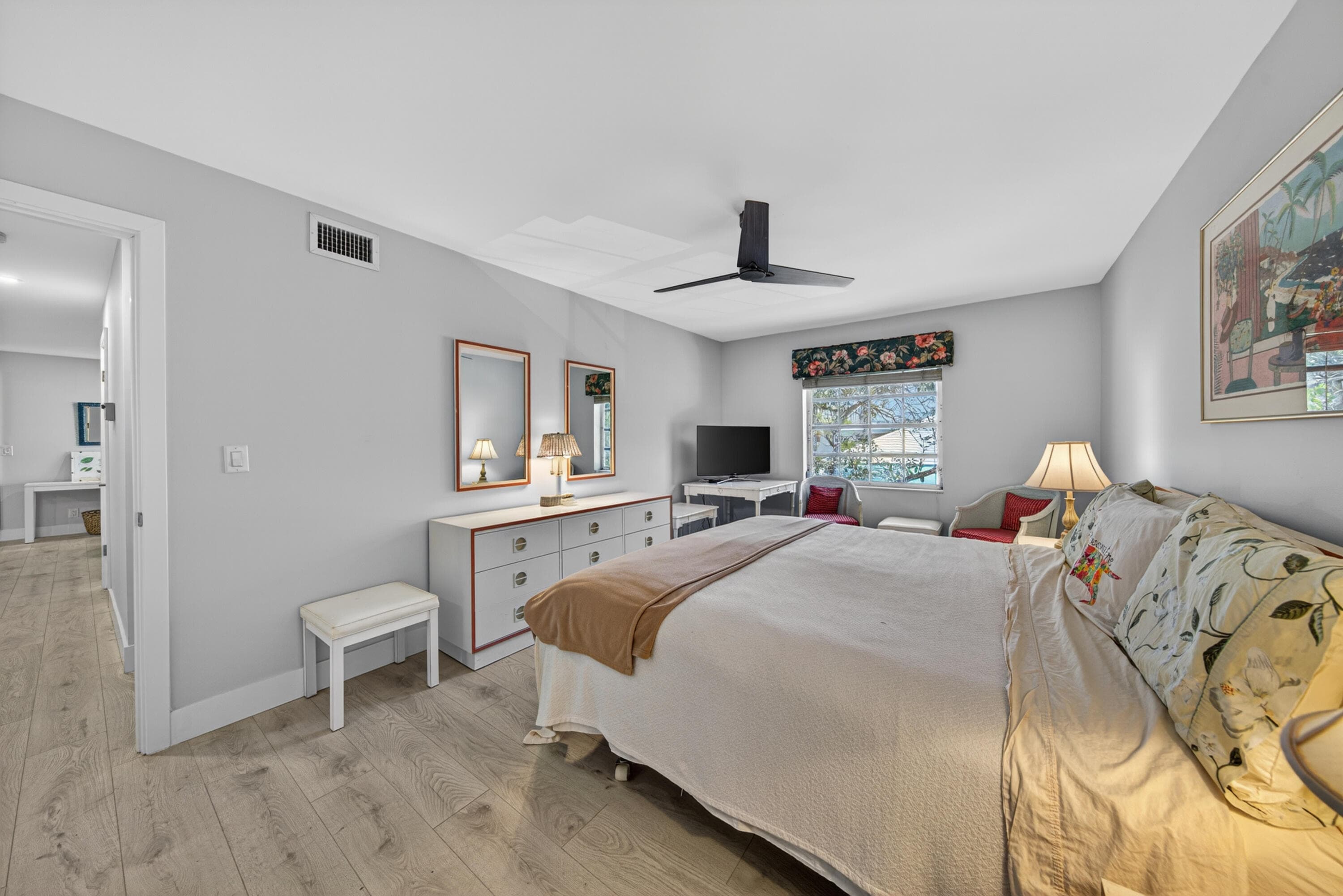 6429 Bay Club Drive 3, Fort Lauderdale, FL 33308 — photo 3 of 40