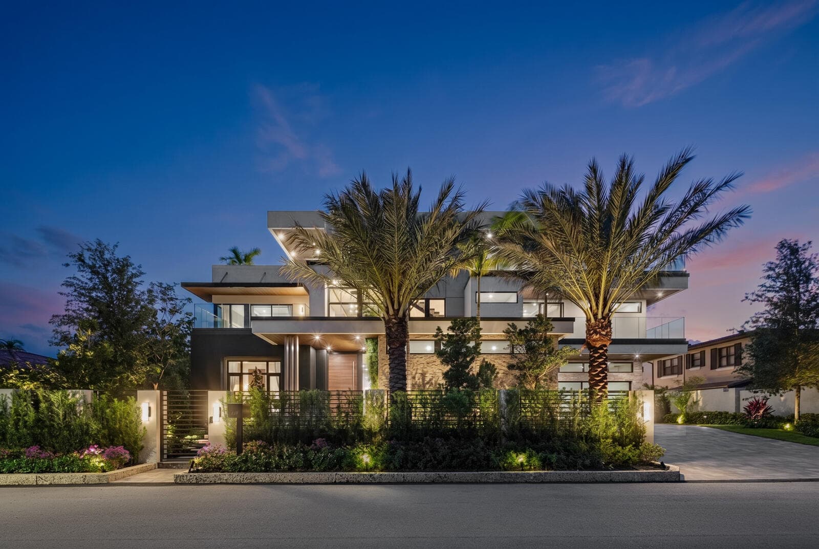 441 Isle Of Palms Drive, Fort Lauderdale, FL 33301 — photo 1 of 100