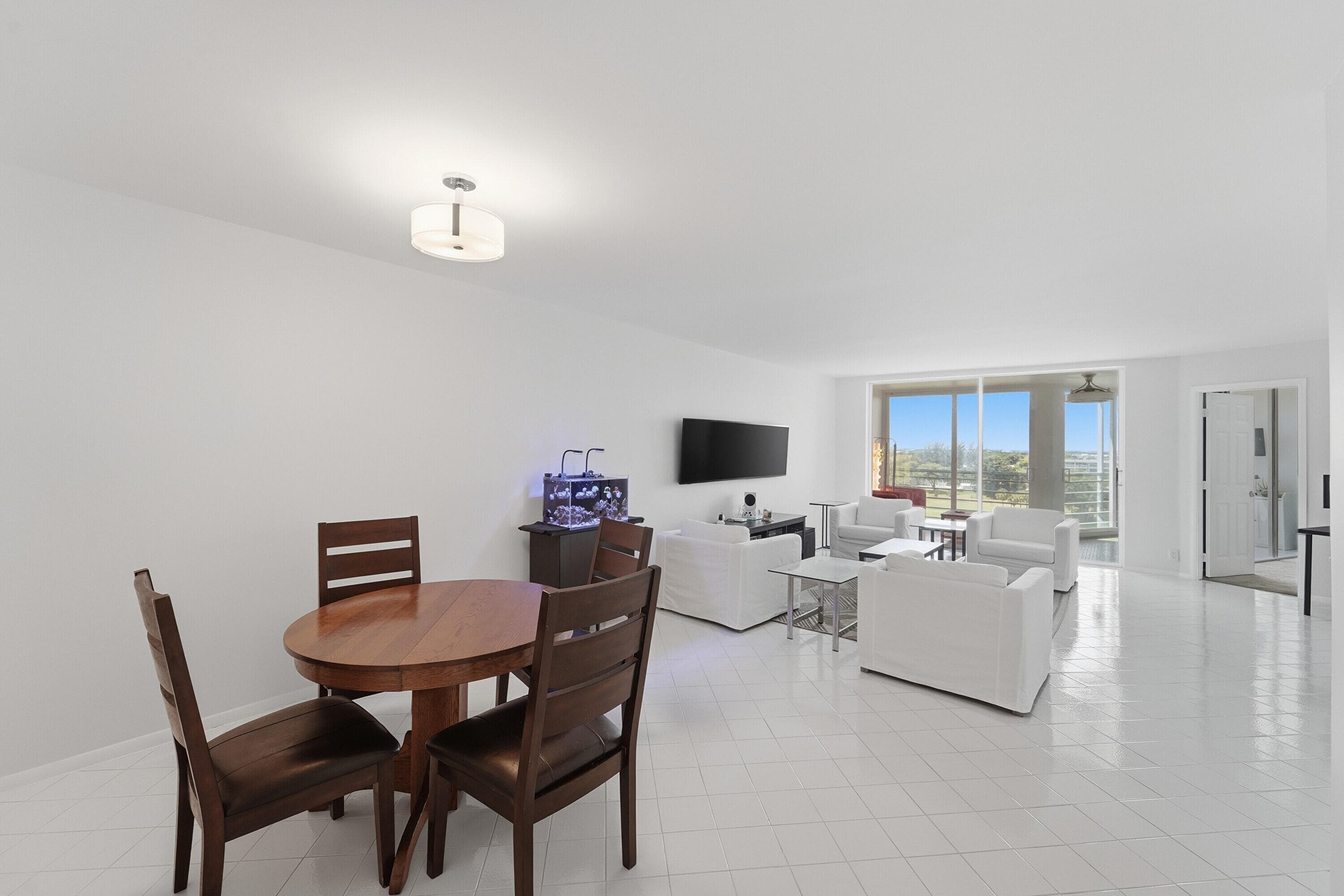 2681 S Course Drive 808, Pompano Beach, FL 33069 — photo 4 of 19