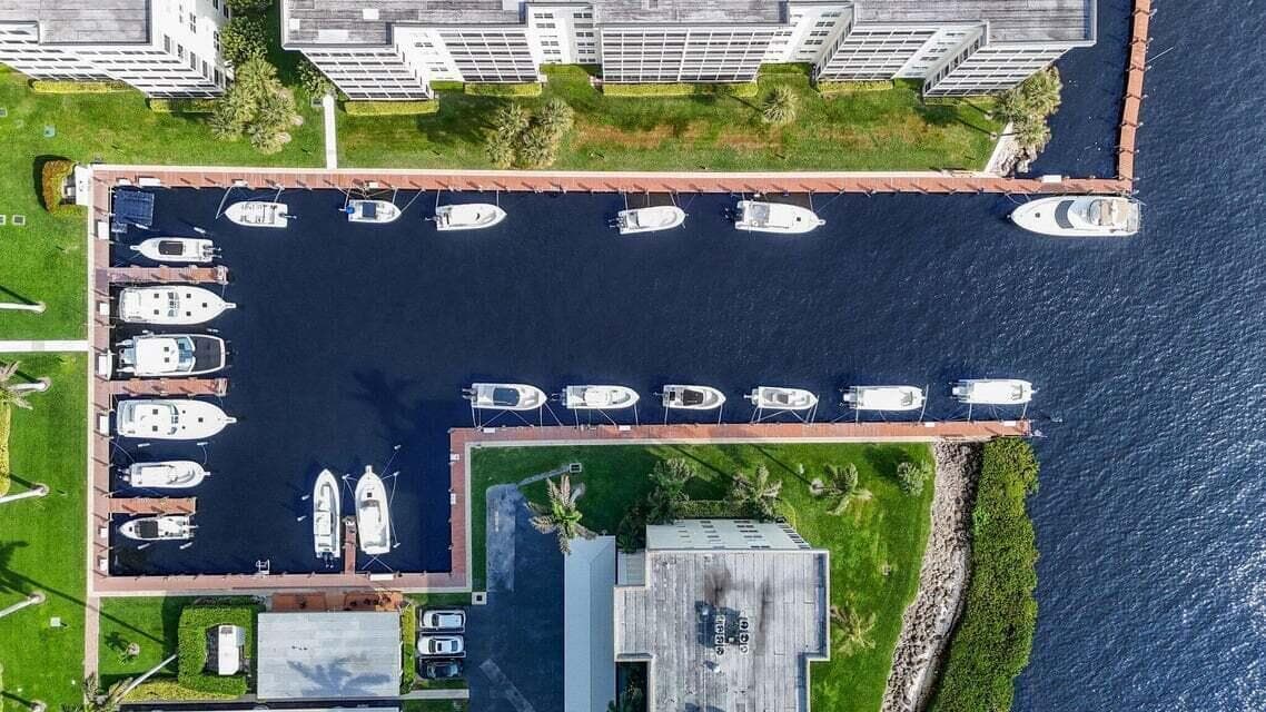 1 Harbourside Drive 4205, Delray Beach, FL 33483 — photo 3 of 97