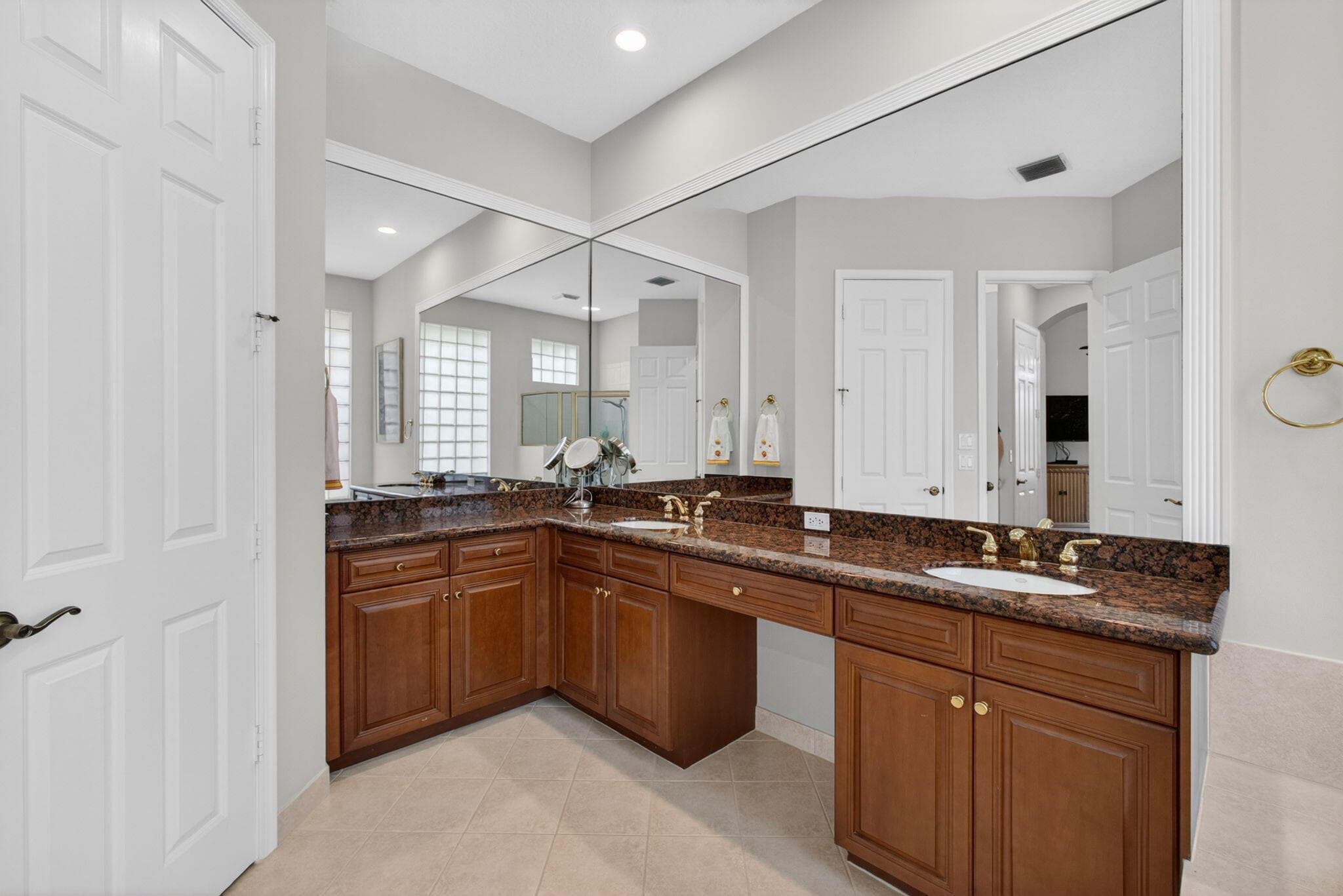 229 Andalusia Drive, Palm Beach Gardens, FL 33418 — photo 35 of 74