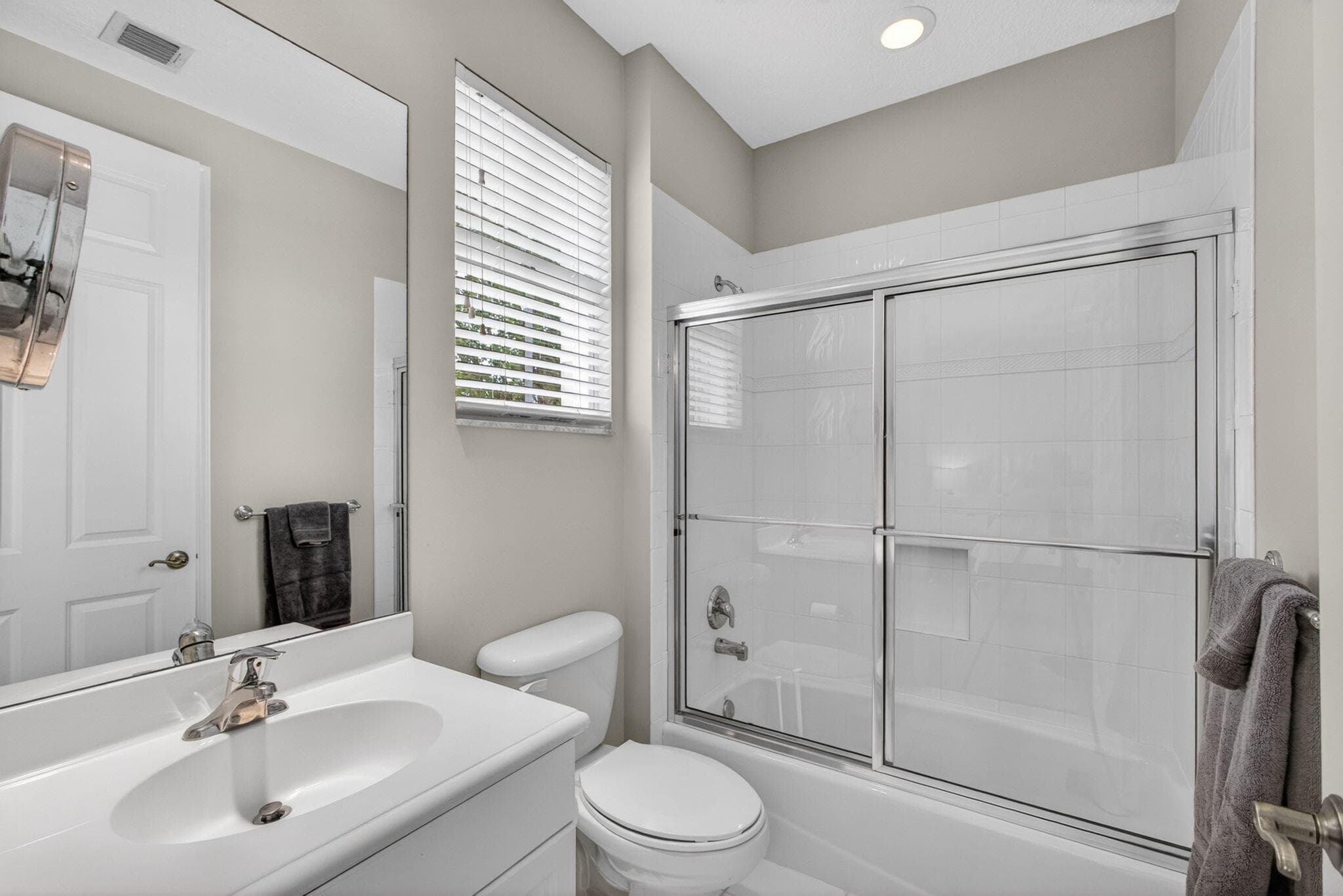 229 Andalusia Drive, Palm Beach Gardens, FL 33418 — photo 50 of 74
