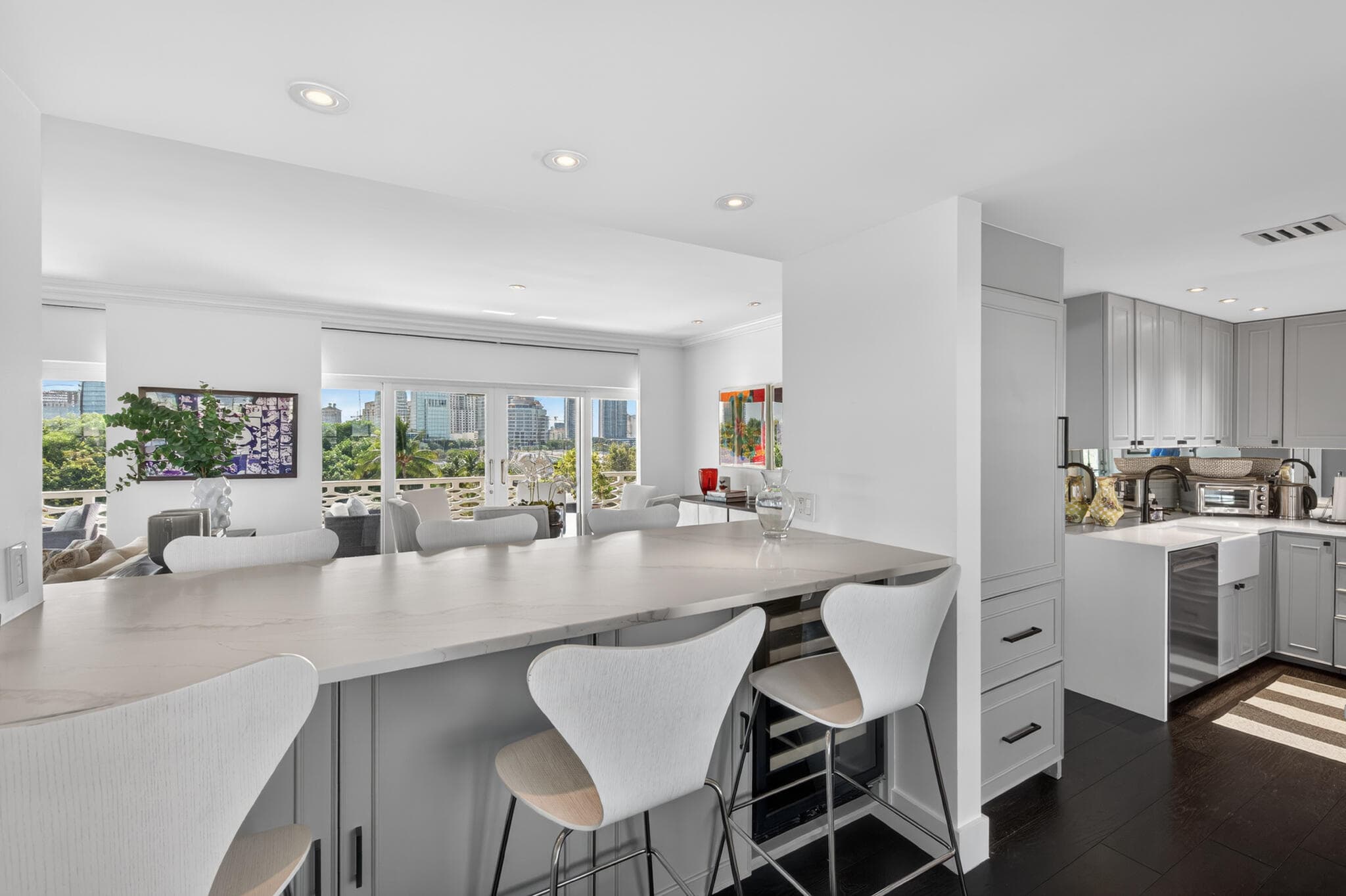 315 S Lake Drive Ph D, Palm Beach, FL 33480 — photo 13 of 22