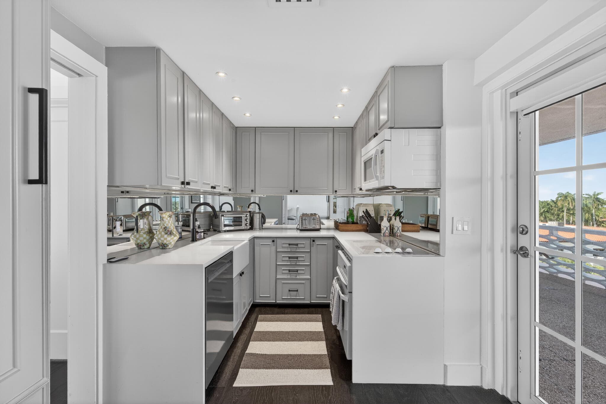 315 S Lake Drive Ph D, Palm Beach, FL 33480 — photo 14 of 22