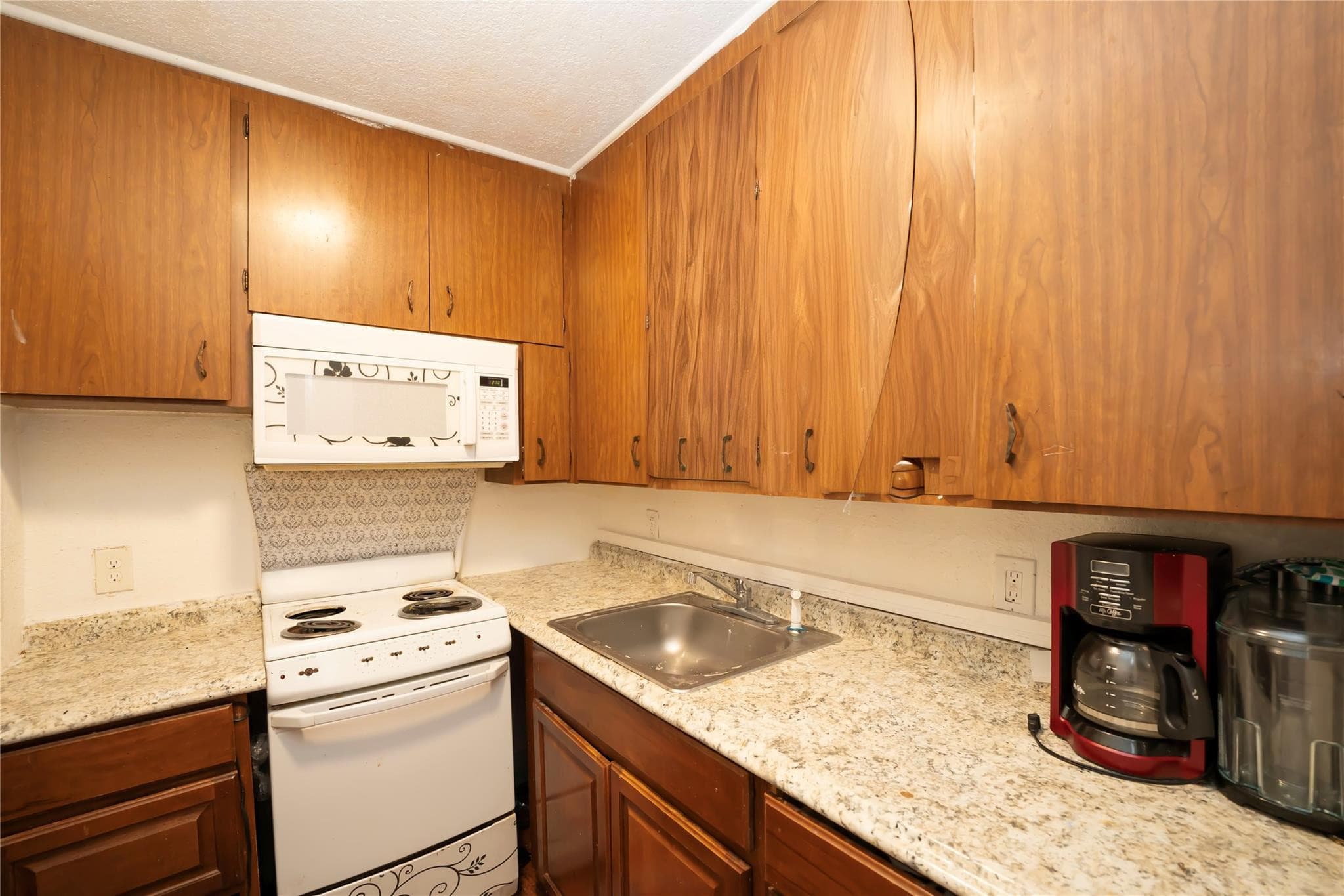 624 51st Street, West Palm Beach, FL 33407 — photo 16 of 54