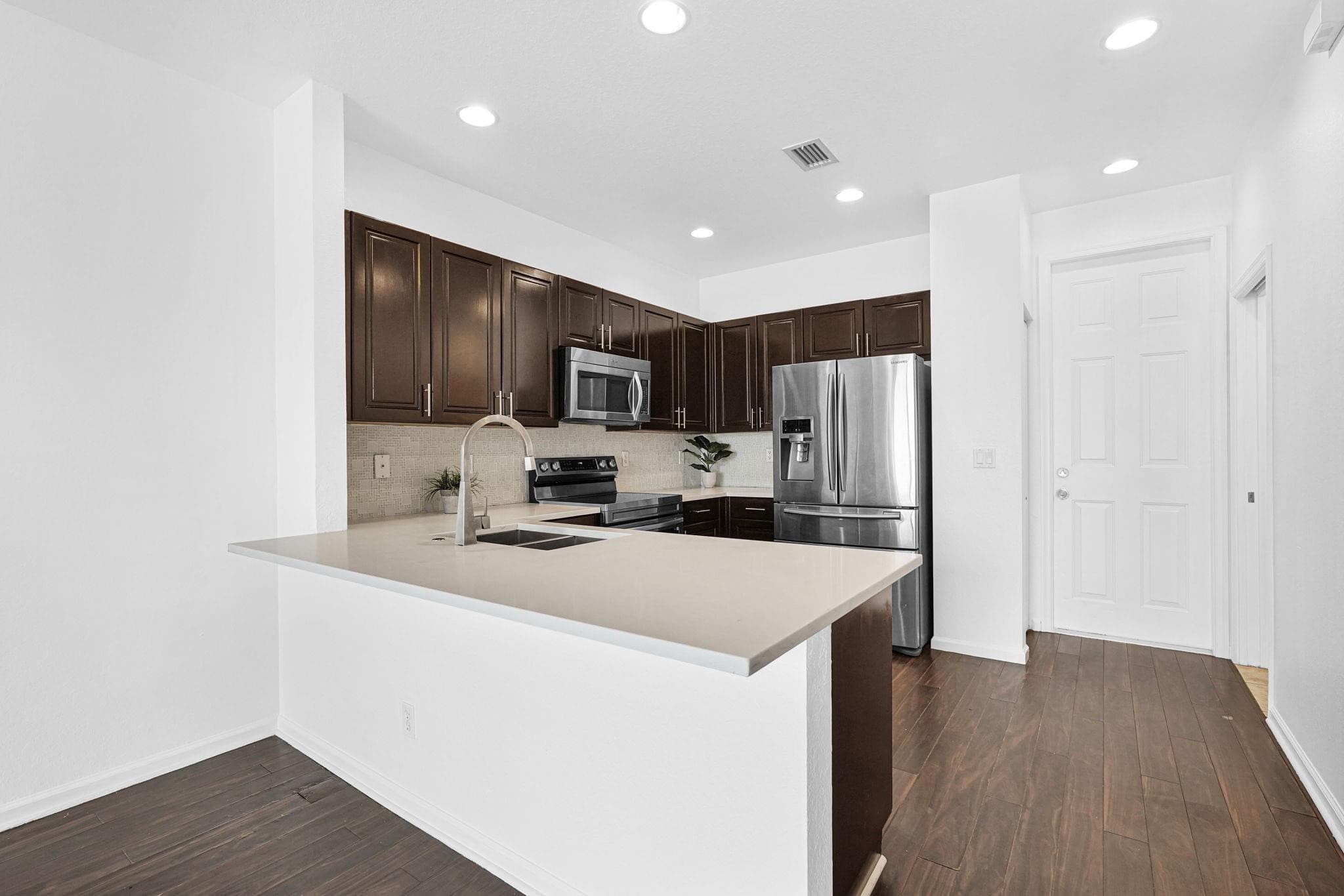 1427 NW 34th Way 1427, Lauderhill, FL 33311 — photo 8 of 49