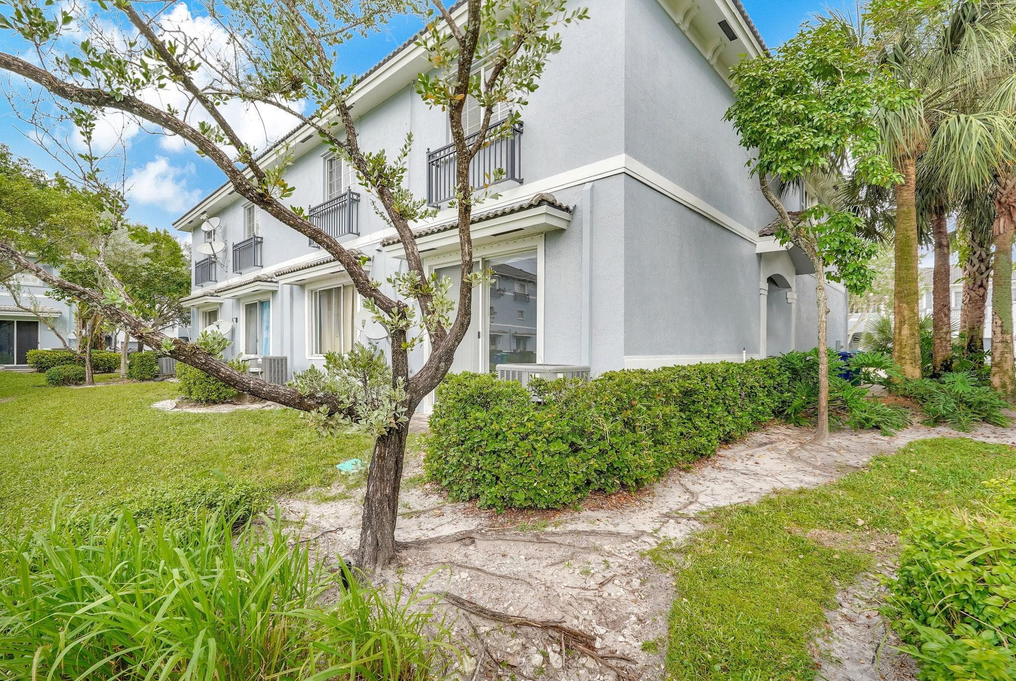1427 NW 34th Way 1427, Lauderhill, FL 33311 — photo 44 of 49