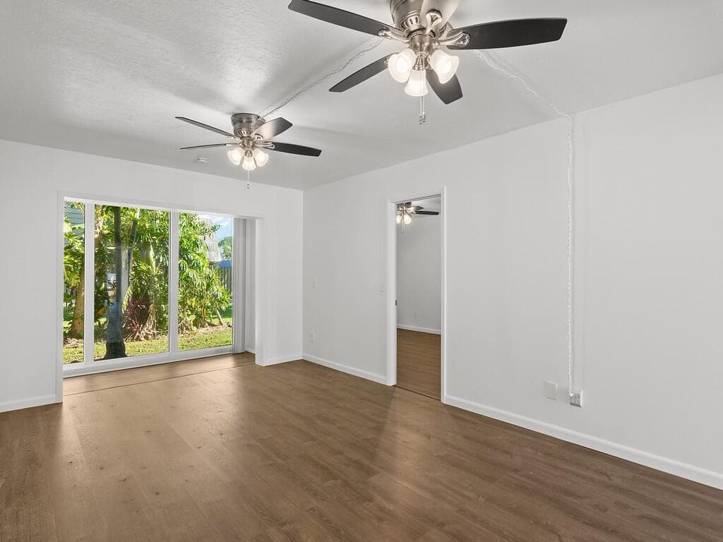 1166 6th Avenue C5, Vero Beach, FL 32960 — photo 6 of 35
