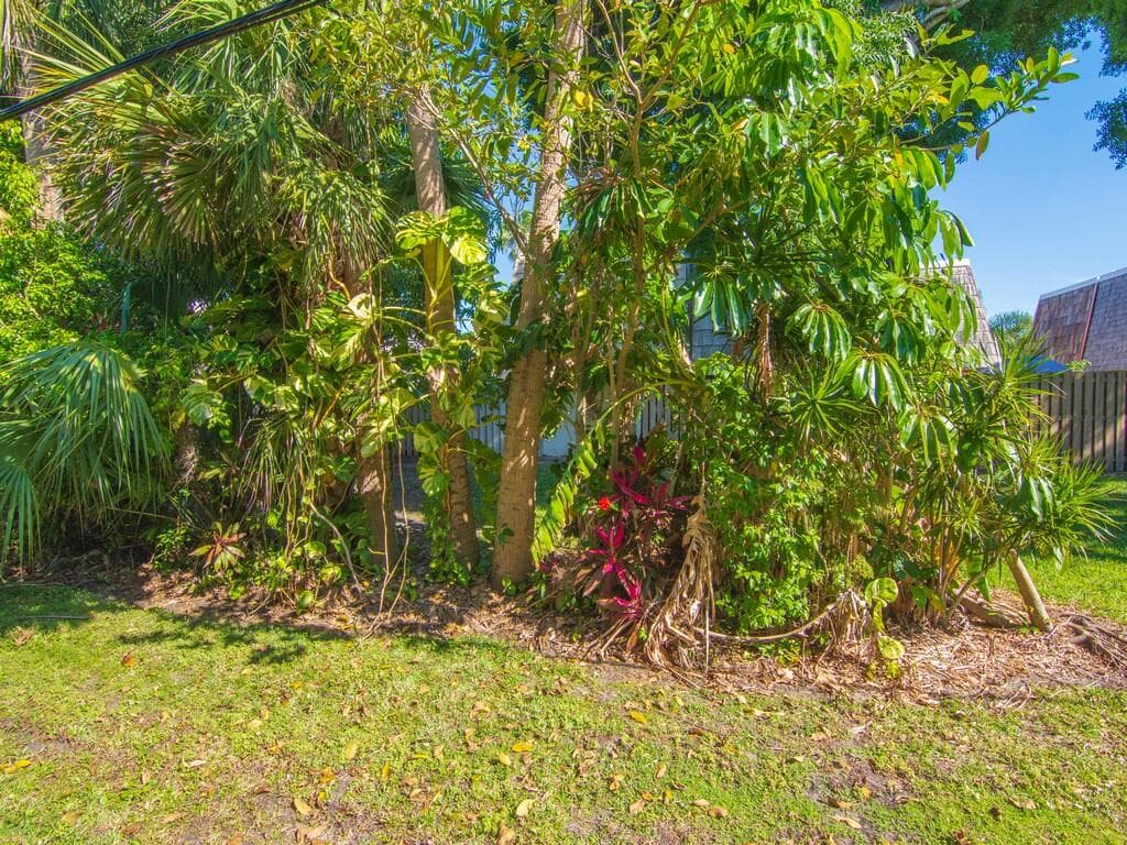1166 6th Avenue C5, Vero Beach, FL 32960 — photo 27 of 35