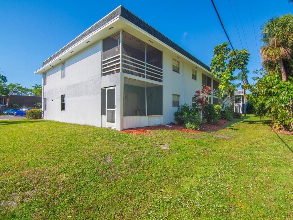 1166 6th Avenue C5, Vero Beach, FL 32960 — photo 28 of 35