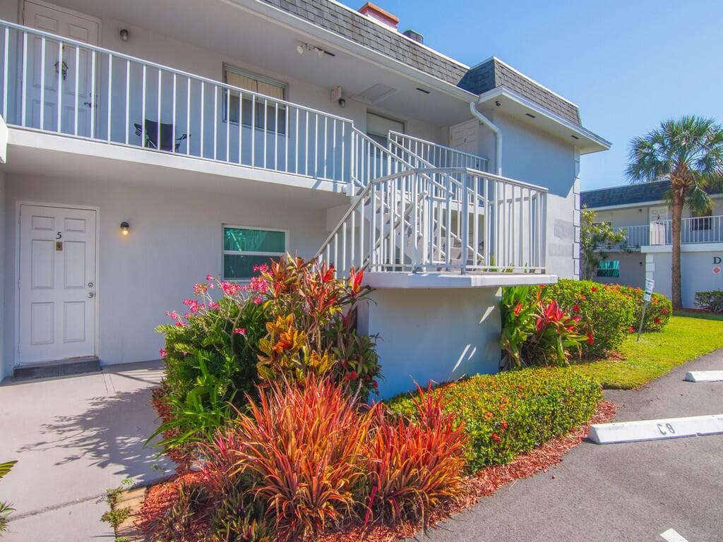 1166 6th Avenue C5, Vero Beach, FL 32960 — photo 31 of 35