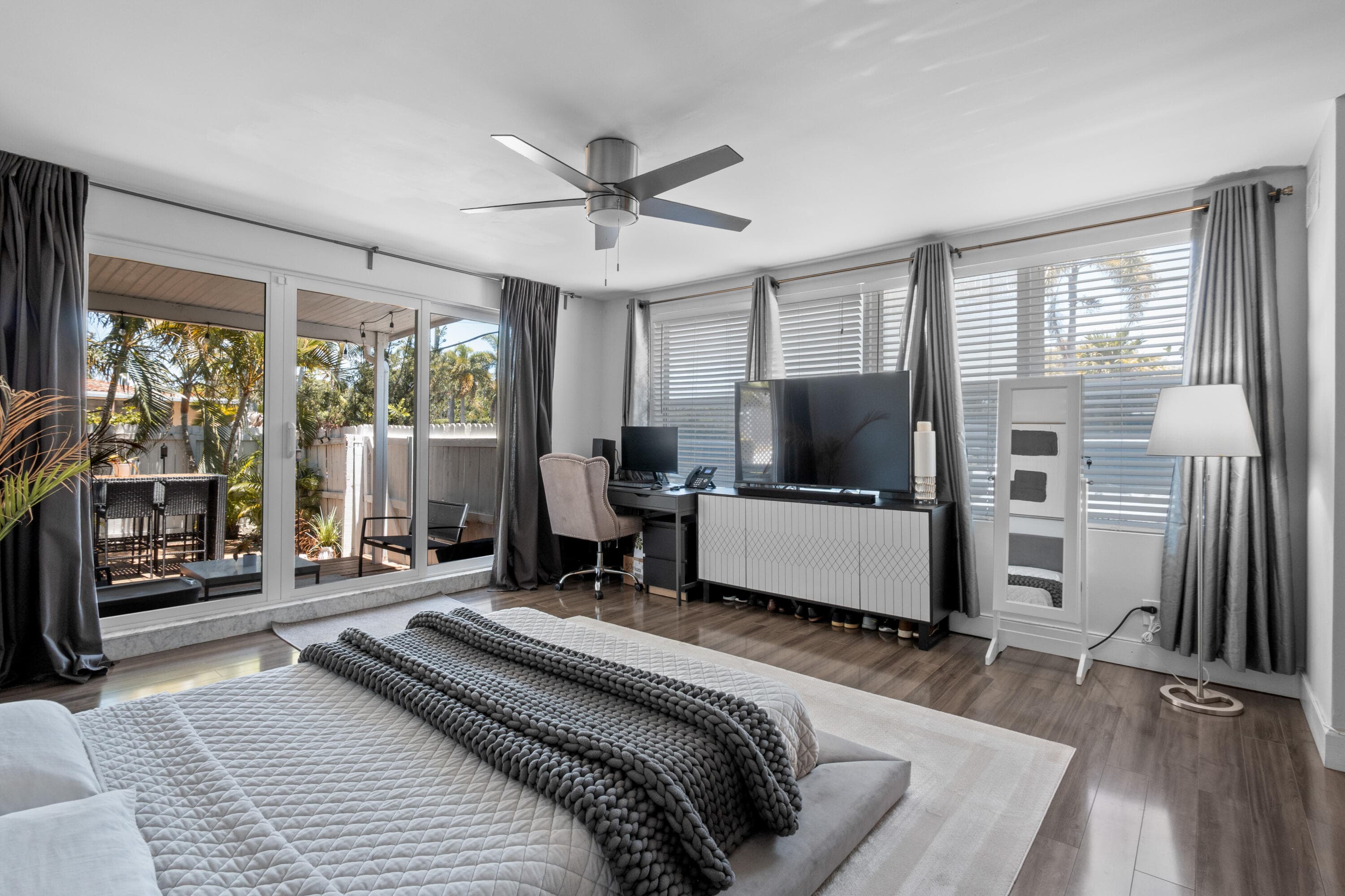 1603 Jefferson Street, Hollywood, FL 33020 — photo 3 of 47