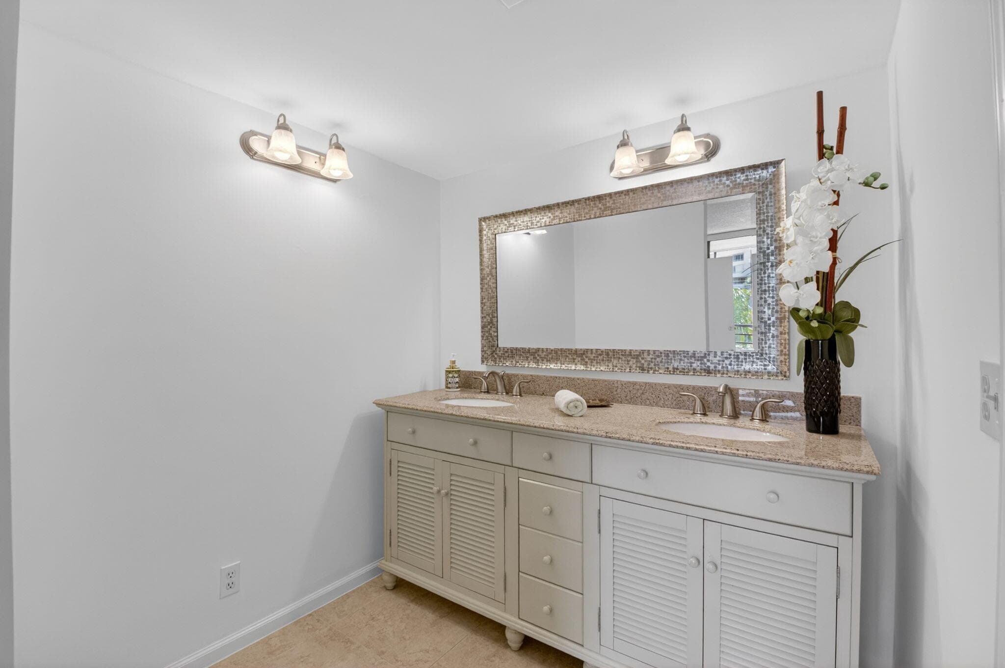 555 Banyan Tree Lane 307, Delray Beach, FL 33483 — photo 33 of 72
