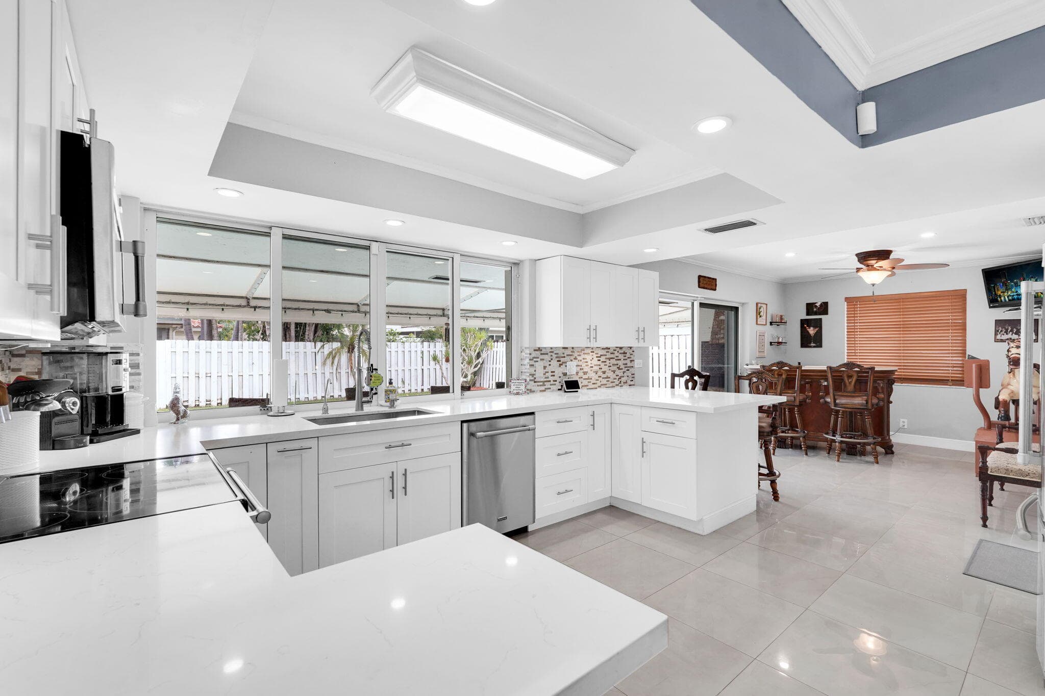 2156 Imperial Point Drive, Fort Lauderdale, FL 33308 — photo 4 of 32