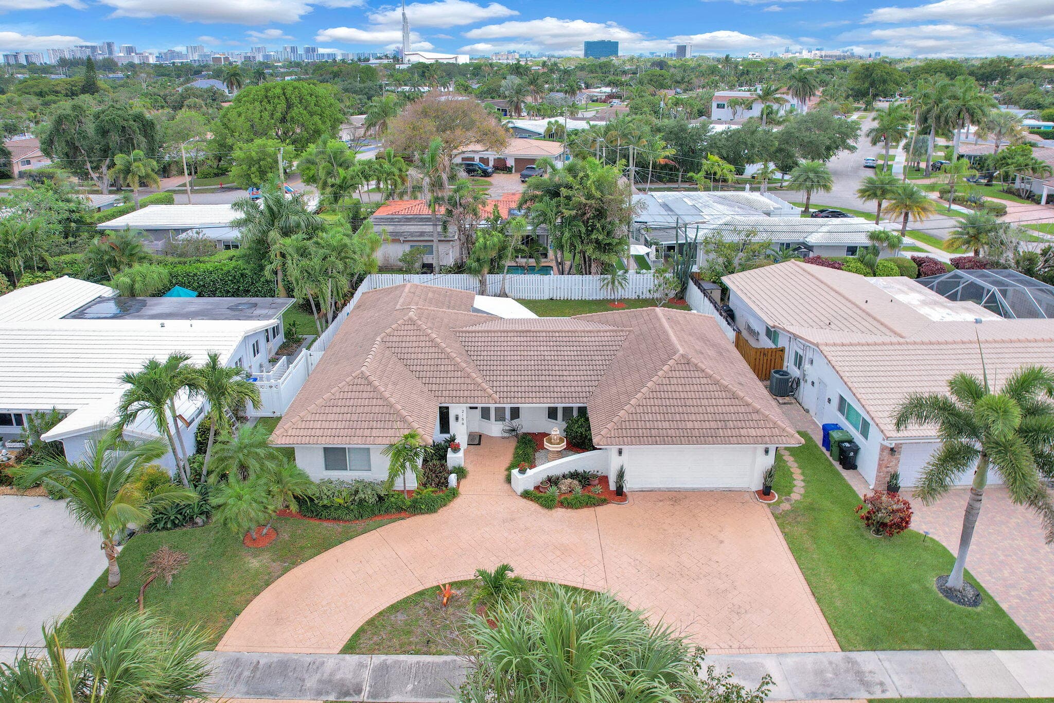 2156 Imperial Point Drive, Fort Lauderdale, FL 33308 — photo 10 of 32